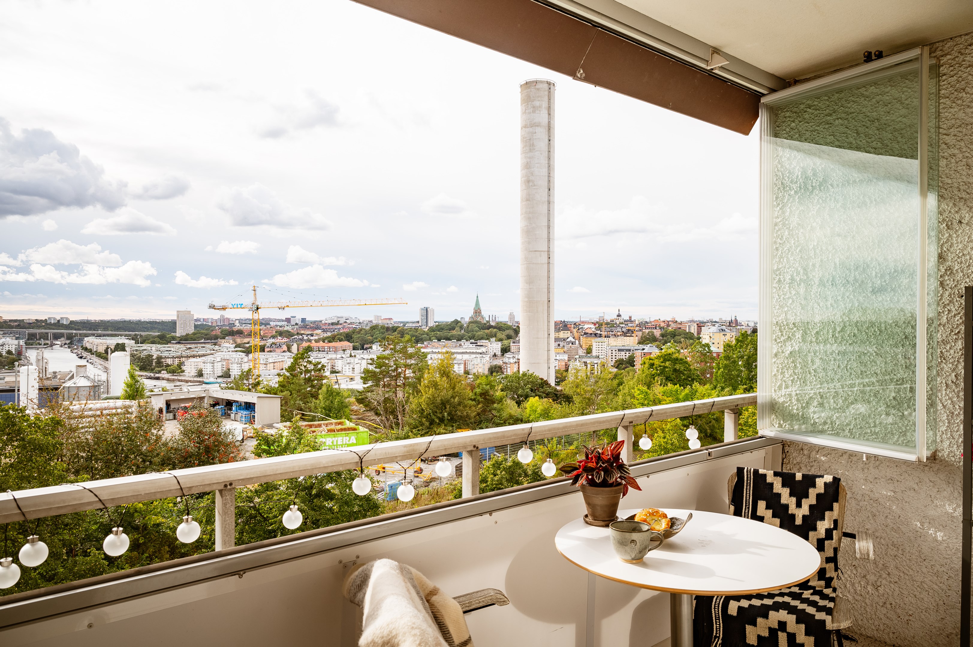 Bostadsbild från Henriksdalsringen 51, Såld i Henriksdalsberget, Nacka