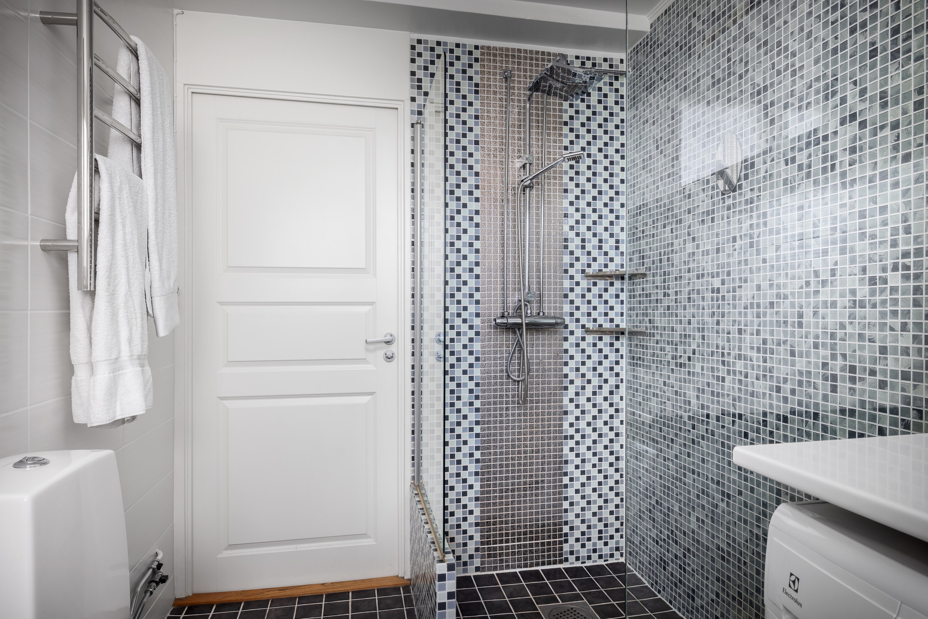 Bostadsbild från Henriksdalsringen 51, Såld i Henriksdalsberget, Nacka