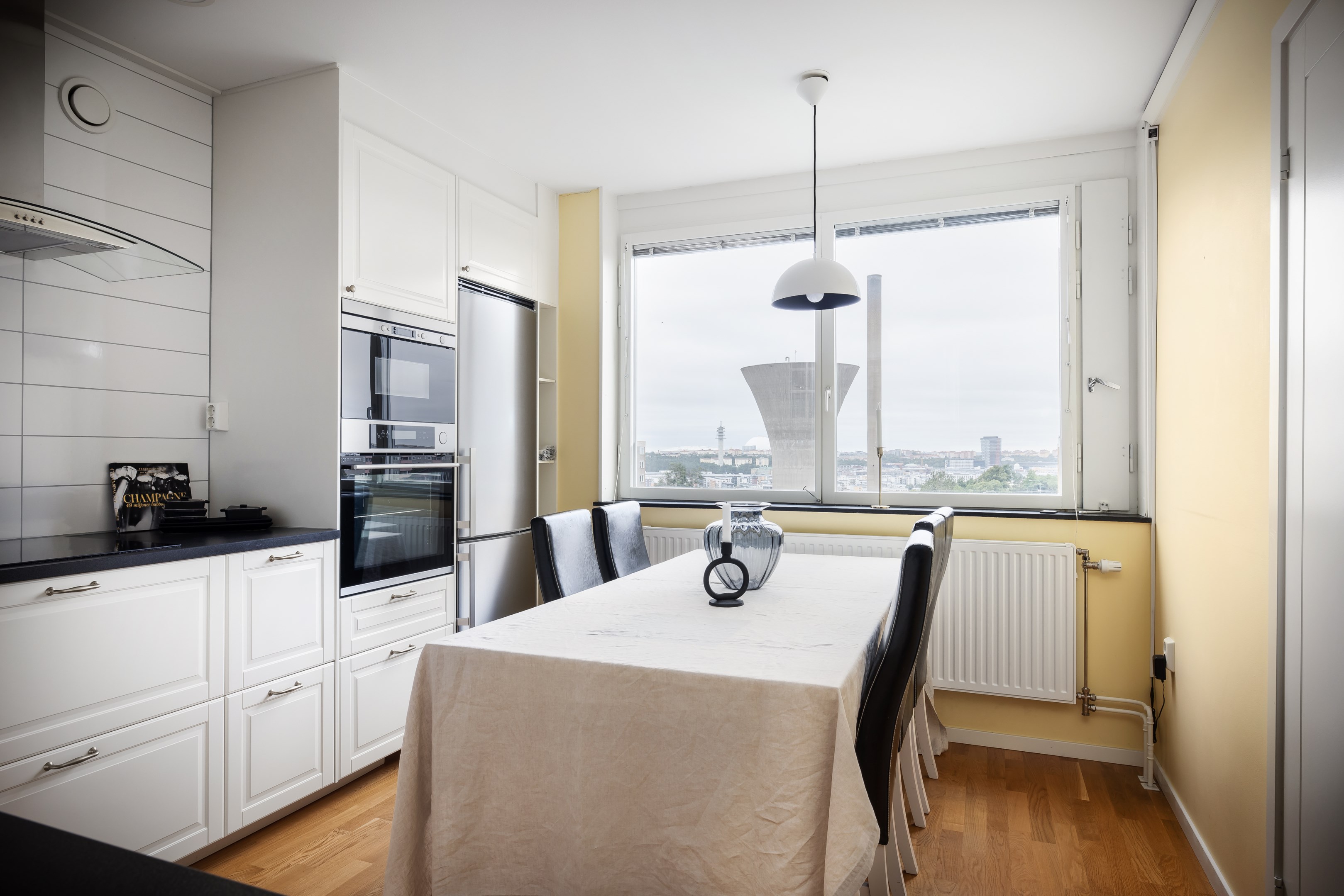 Bostadsbild från Henriksdalsringen 109, Såld i Henriksdalsberget, Nacka