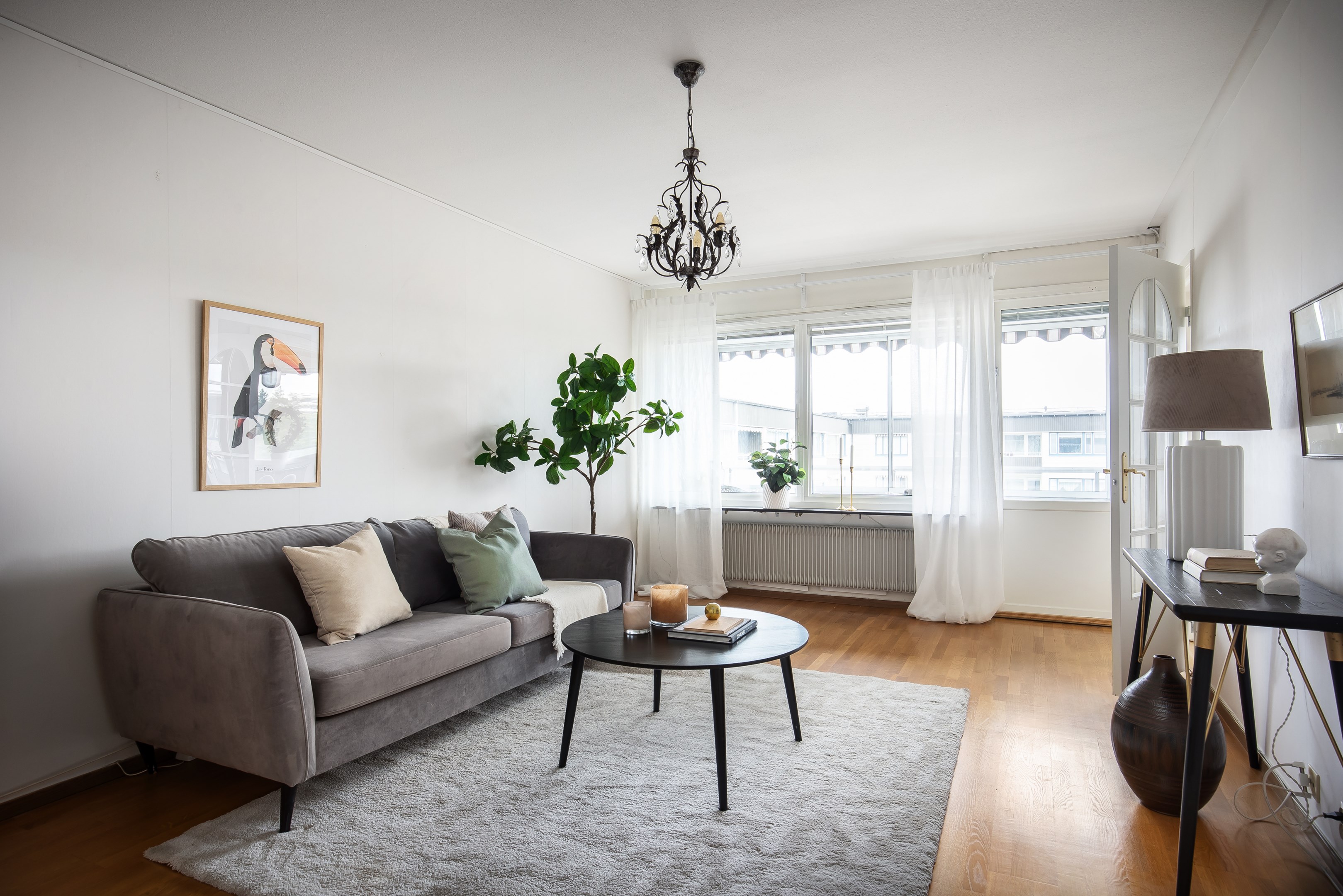 Bostadsbild från Svartkärrsvägen 30, 3/3tr, Såld i Igelbodaplatån - Saltsjöbaden, Nacka