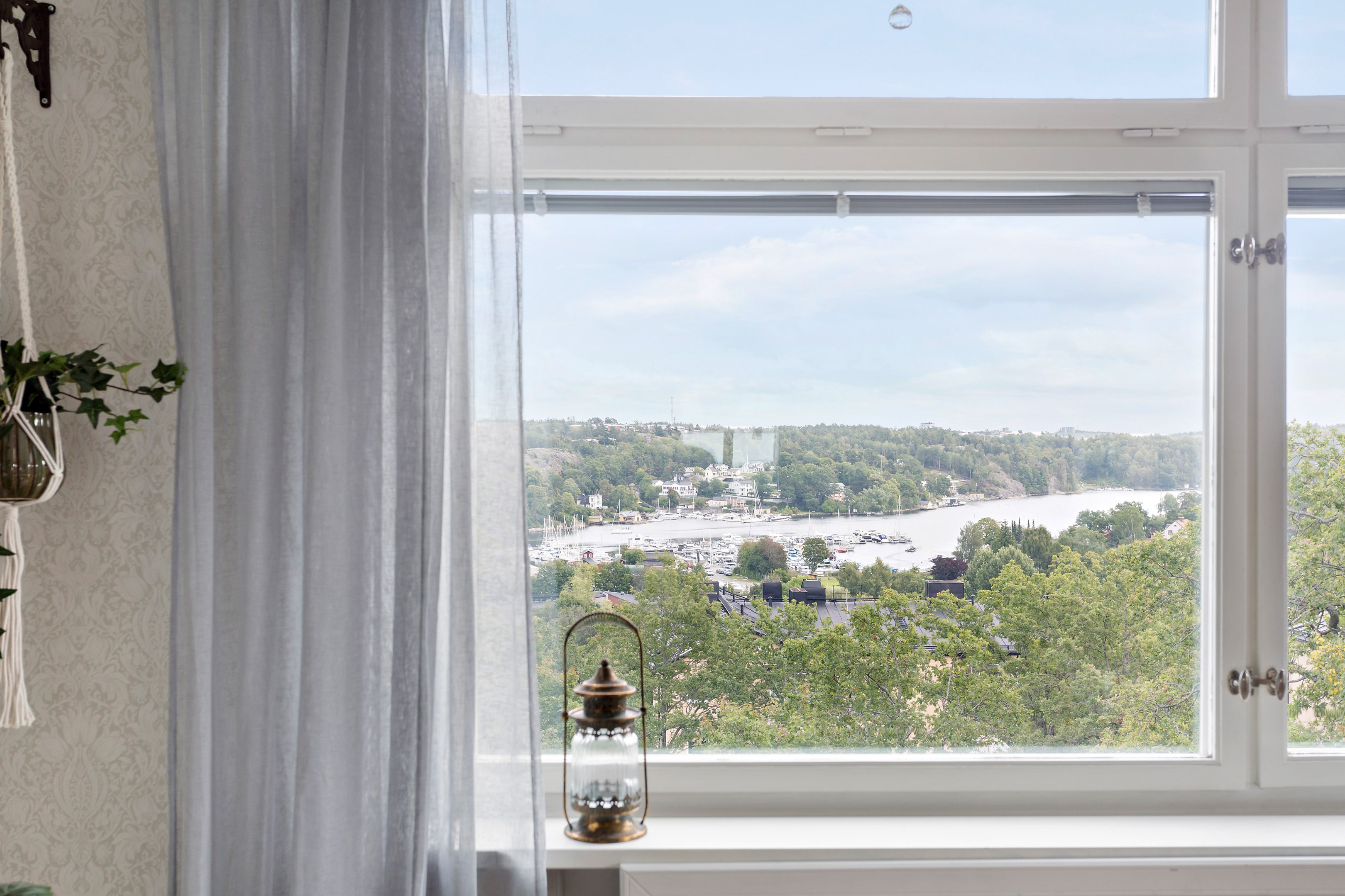 Bostadsbild från Ugglevägen 26, 3tr, Såld i Saltängen, Nacka