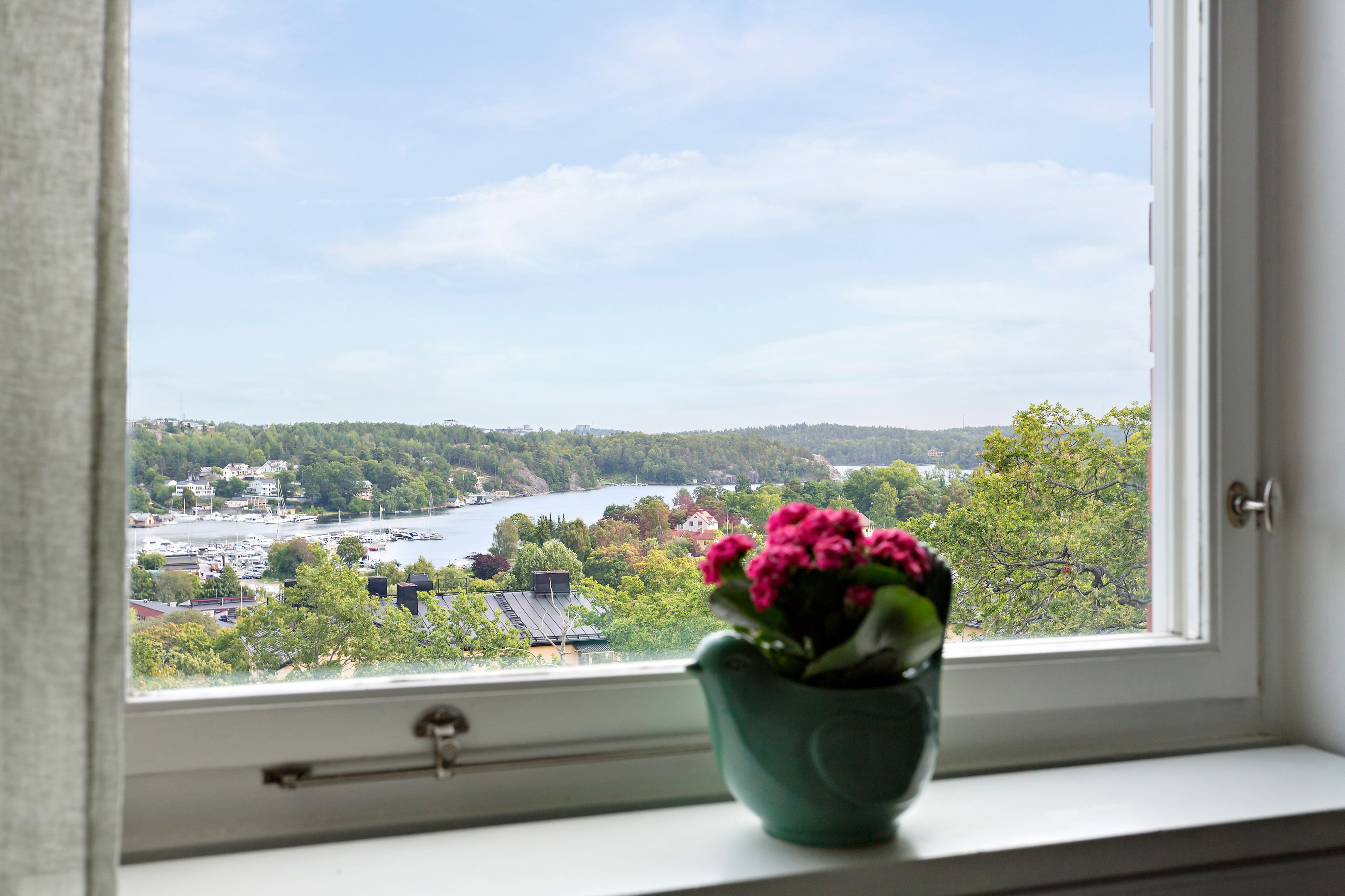 Bostadsbild från Ugglevägen 26, 3tr, Såld i Saltängen, Nacka