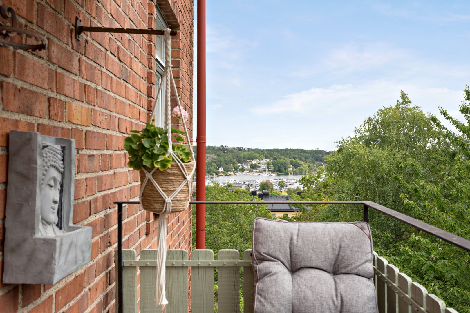 Bostadsbild från Ugglevägen 26, 3tr, Såld i Saltängen, Nacka