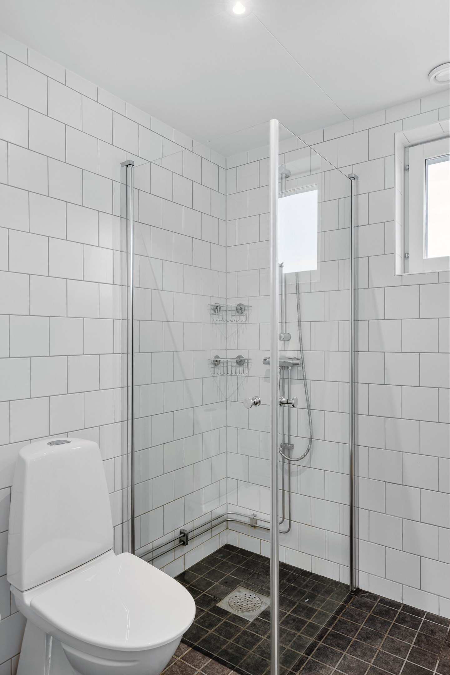 Bostadsbild från Edövägen 7F, 4tr, Kommande i Västra Orminge, Nacka