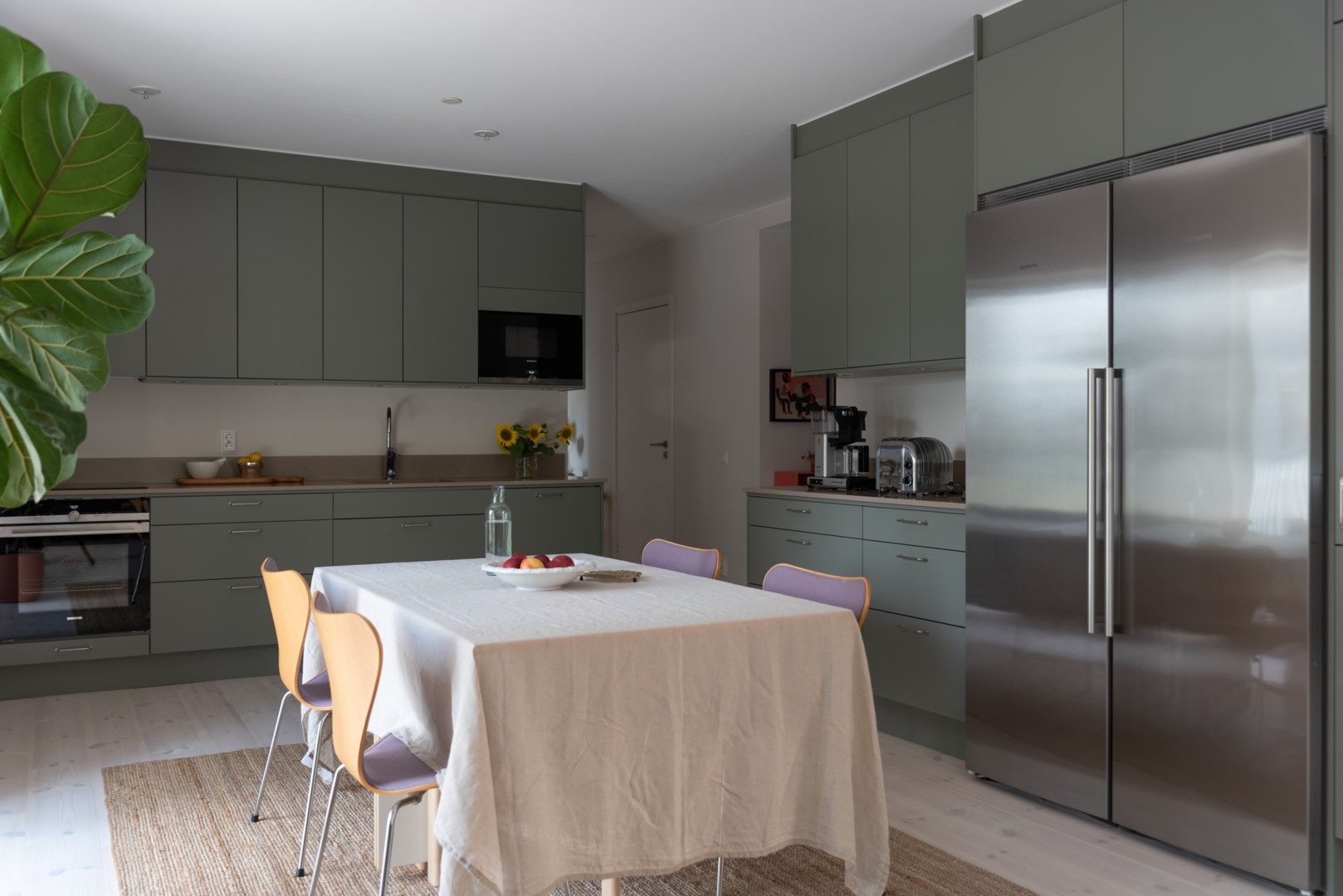 Bostadsbild från Poseidongatan 17, Såld i Öster Mälarstrand, Västerås