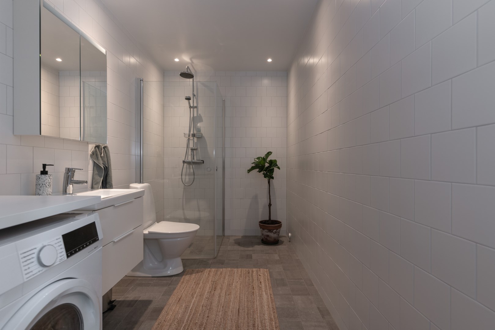 Bostadsbild från Poseidongatan 17, Såld i Öster Mälarstrand, Västerås