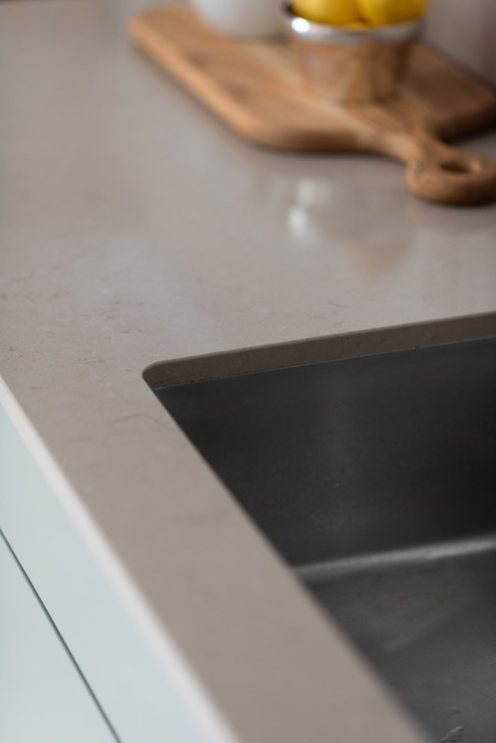 Bostadsbild från Poseidongatan 17, Såld i Öster Mälarstrand, Västerås