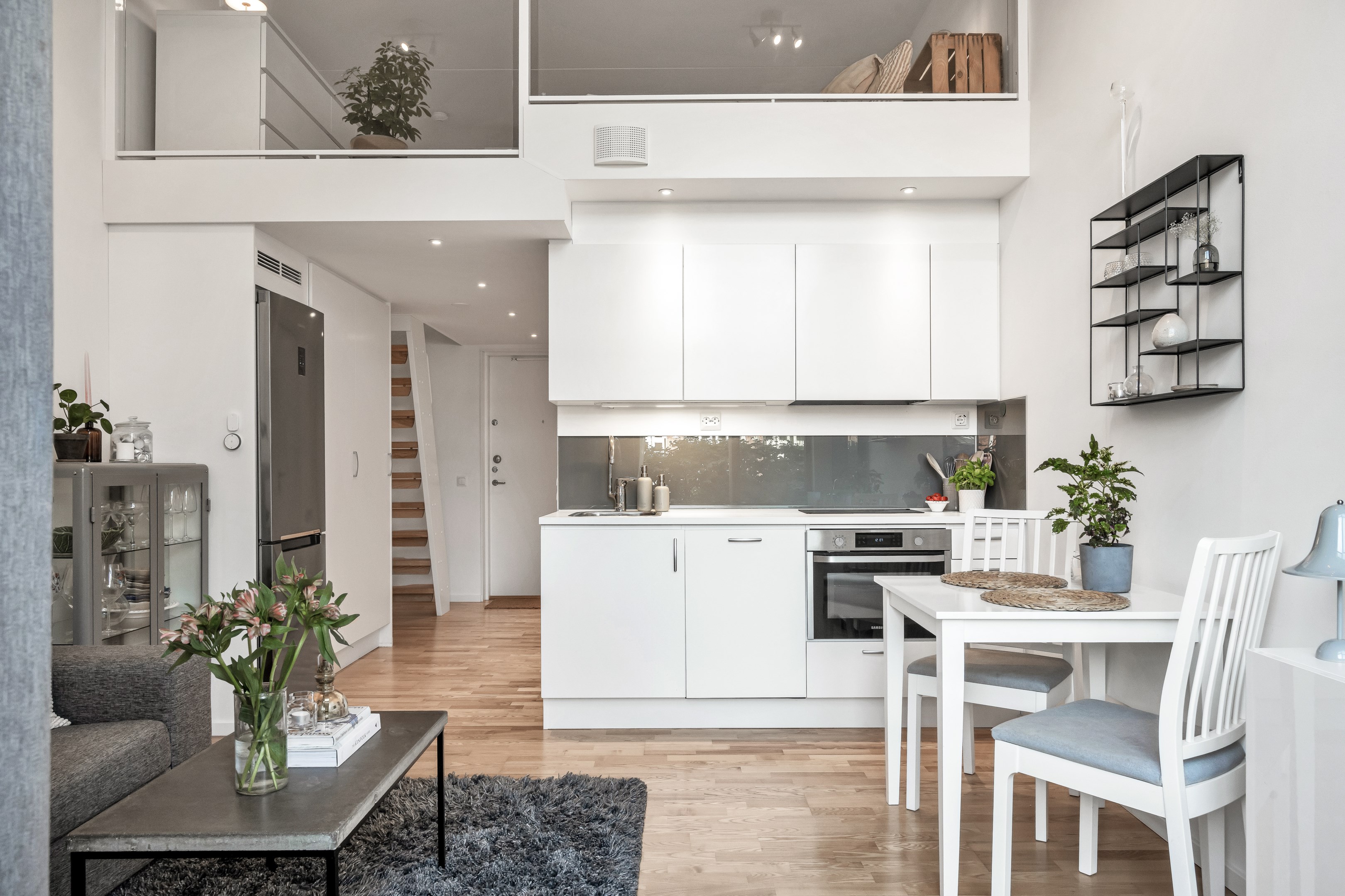 Bostadsbild från Rosendalsvägen 12, Såld i Rosendal, Uppsala