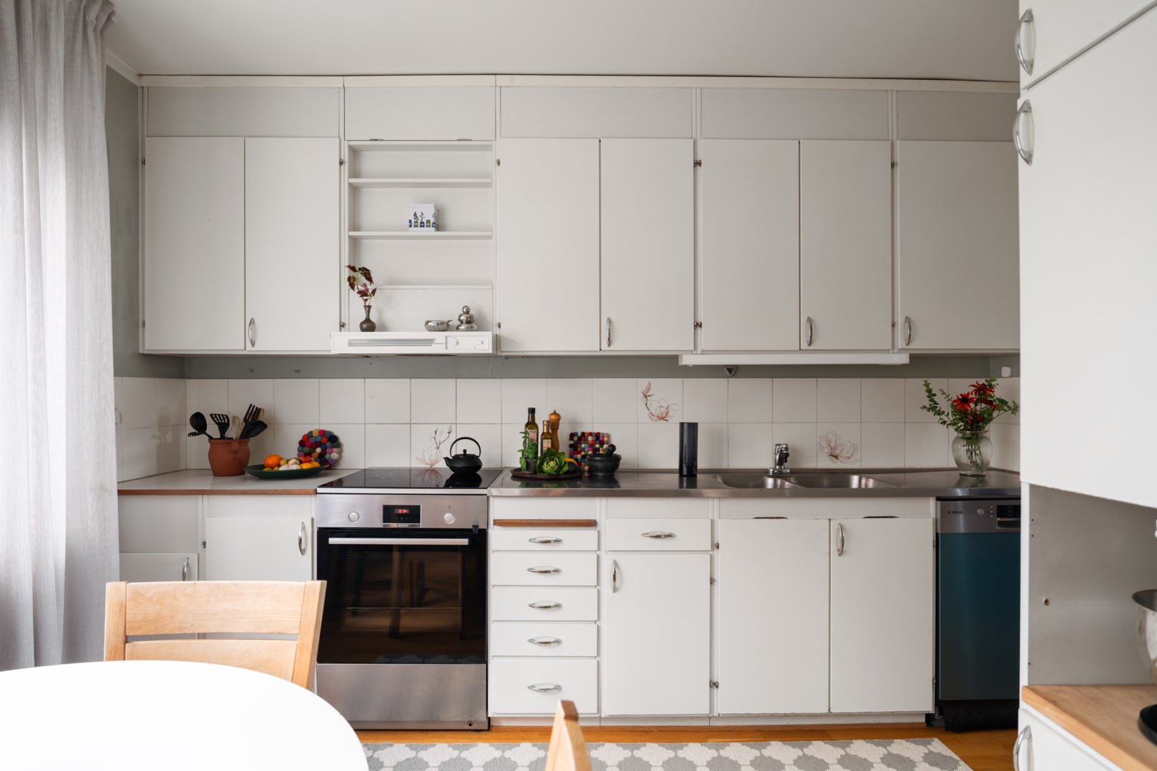 Bostadsbild från Ljuskärrsvägen 106, Kommande i Ljuskärrsberget - Saltsjöbaden, Nacka