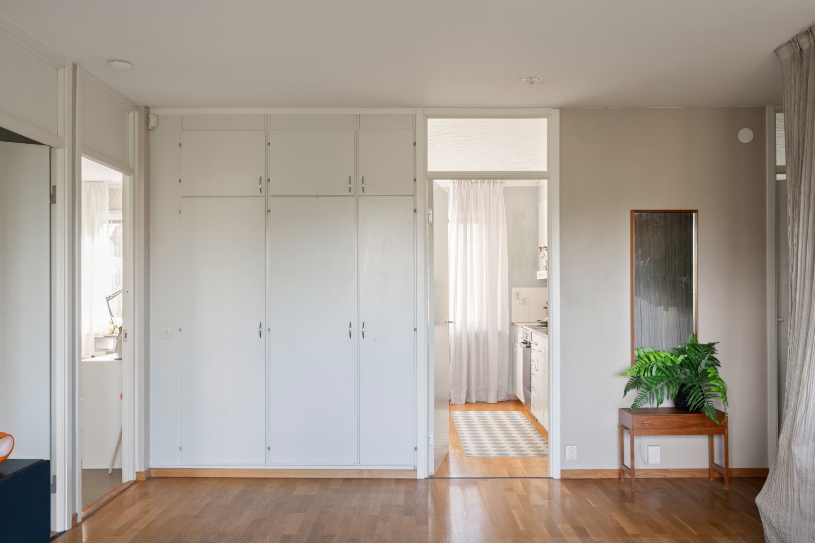 Bostadsbild från Ljuskärrsvägen 106, Kommande i Ljuskärrsberget - Saltsjöbaden, Nacka