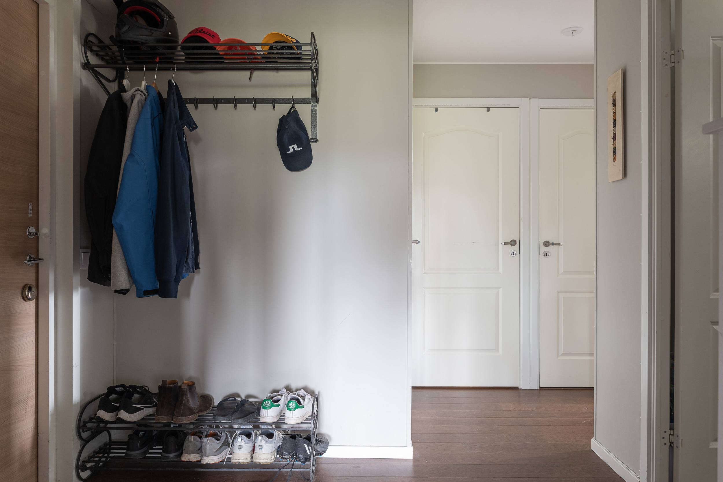 Bostadsbild från Släggkastargatan 7, Såld i Rönnby, Västerås