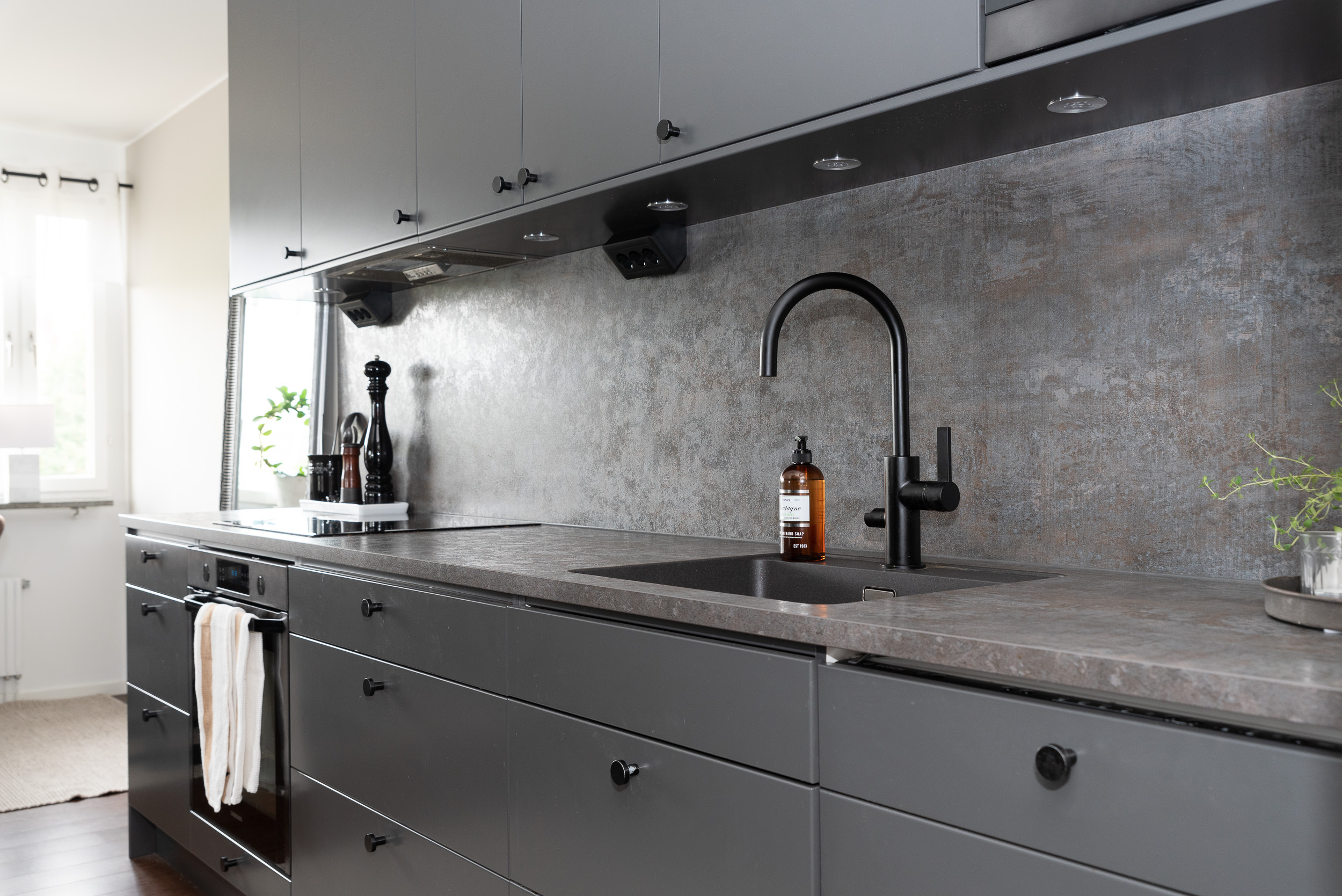 Bostadsbild från Släggkastargatan 7, Såld i Rönnby, Västerås