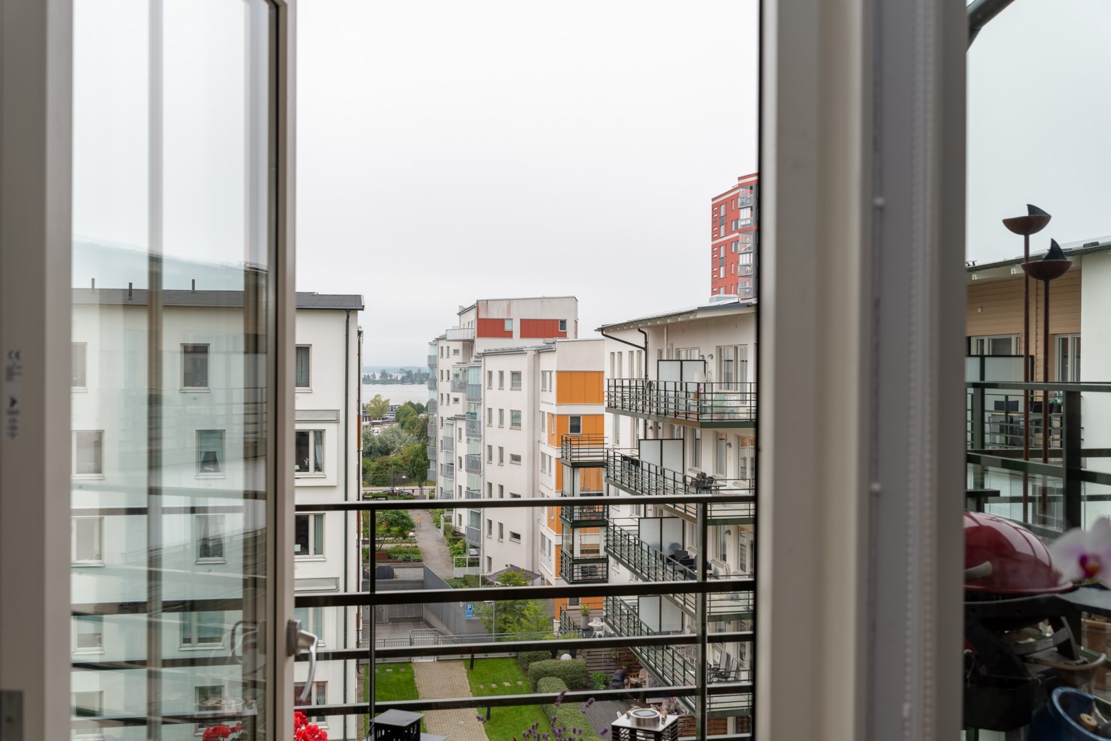 Bostadsbild från Mesangatan 2, Såld i Öster Mälarstrand, Västerås