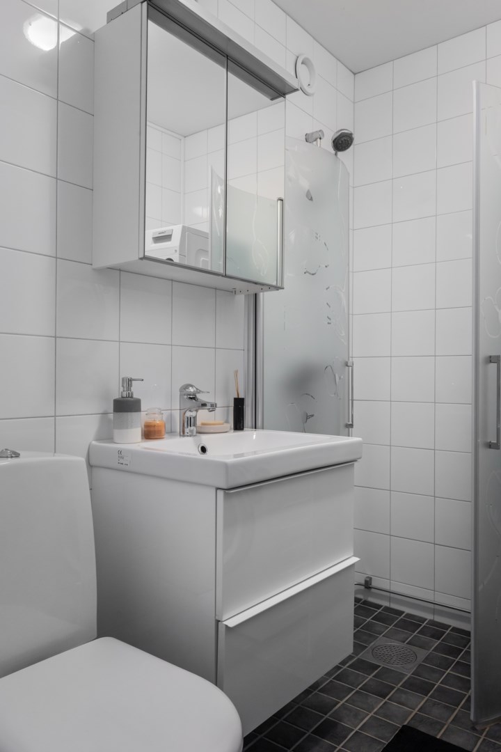 Bostadsbild från Vasavägen 1, Såld i Saltsjöbaden, Nacka