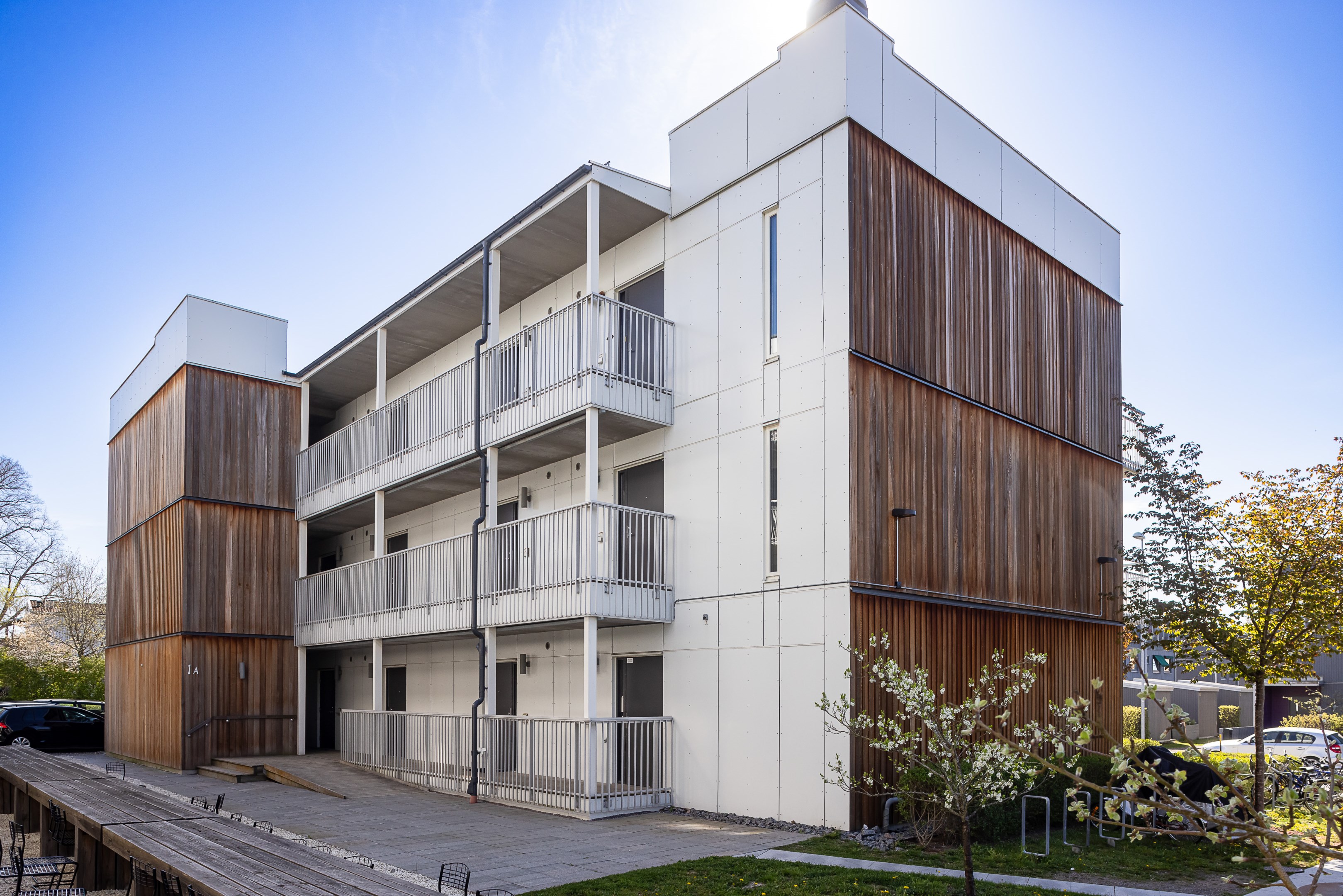 Bostadsbild från Bernadottestigen 1 A, Såld i Valsätra, Uppsala