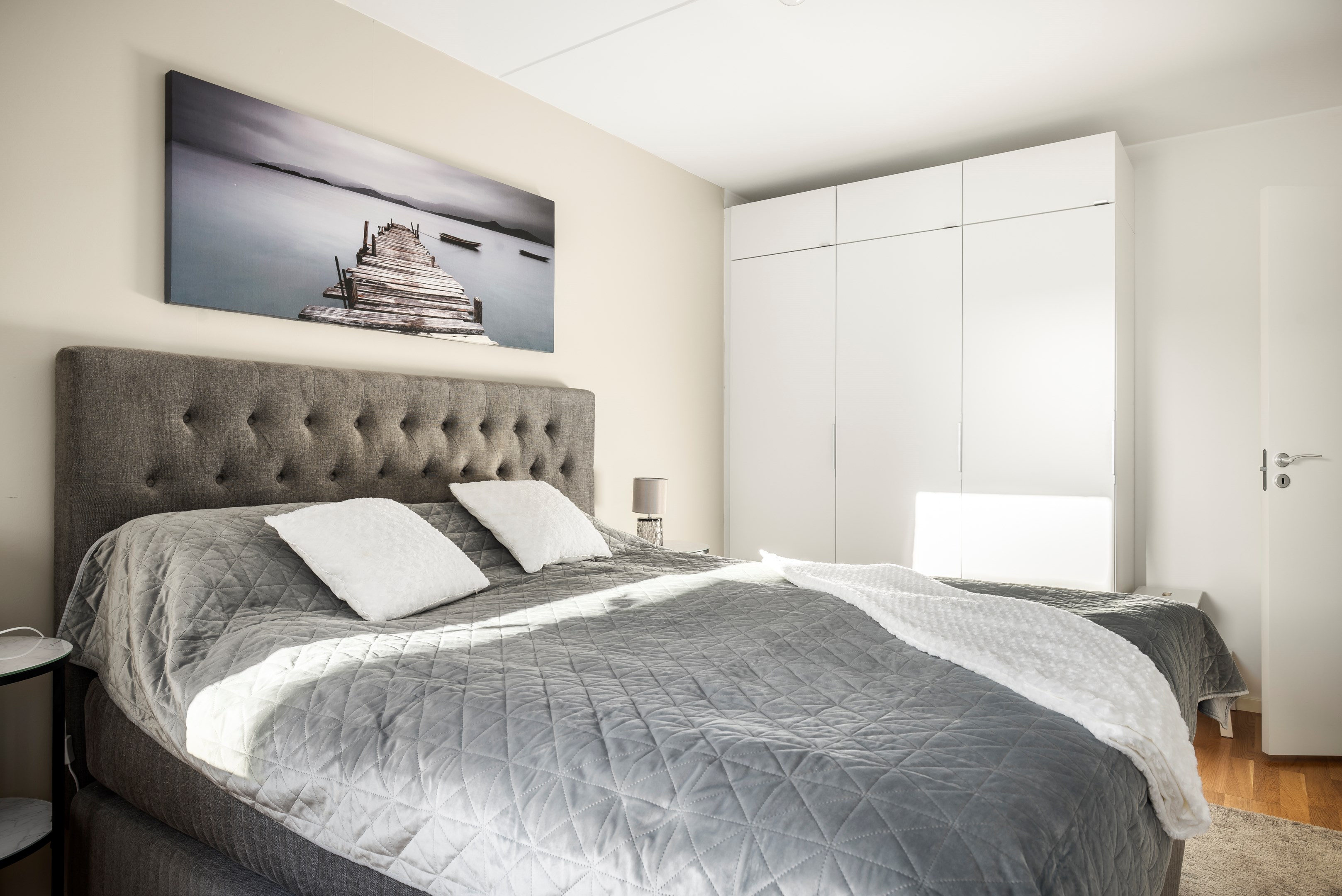 Bostadsbild från Chamottevägen 19, 1/2 tr upp, Såld i Porslinskvarteren, Värmdö