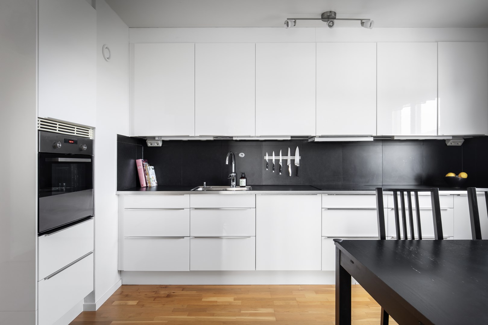 Bostadsbild från Edinsvägen 10, vån 6 av 6, Såld i Ektorp, Nacka