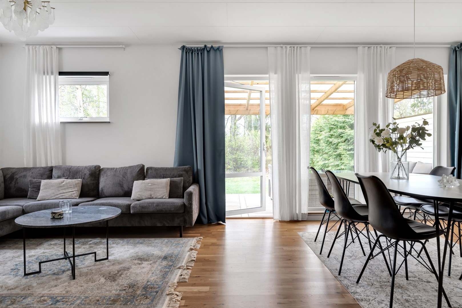 Bostadsbild från Funbo Vargspåret 31A, Såld i Gunsta, Uppsala