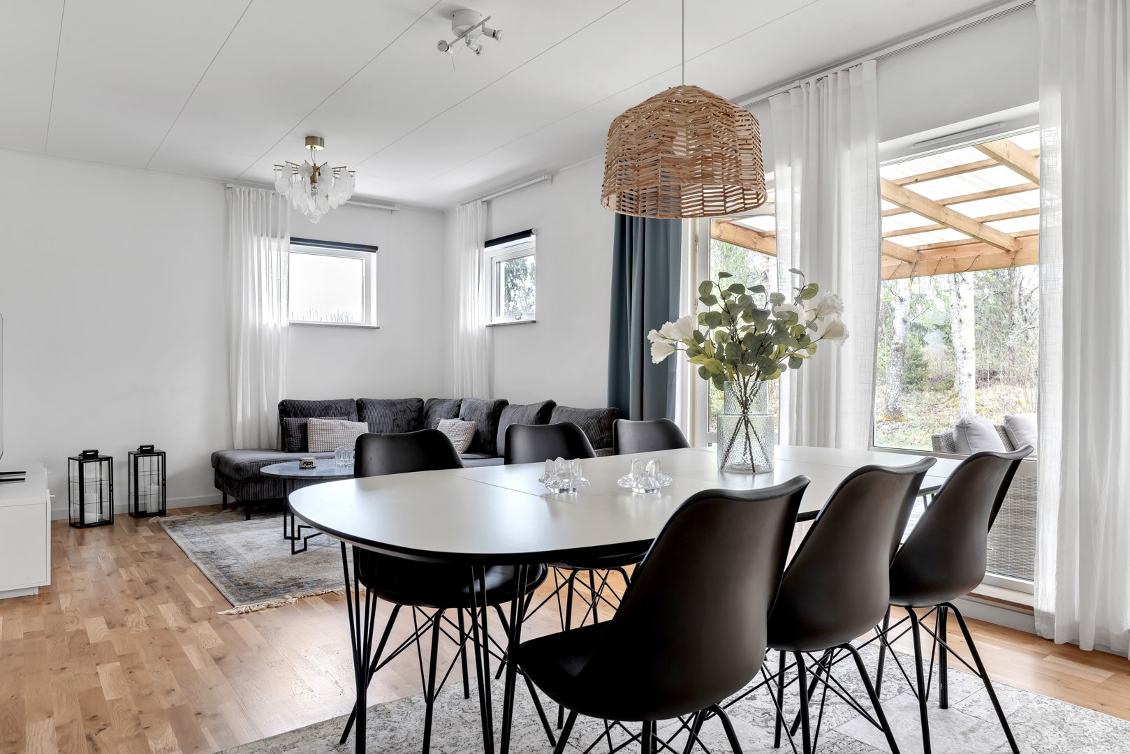 Bostadsbild från Funbo Vargspåret 31A, Såld i Gunsta, Uppsala