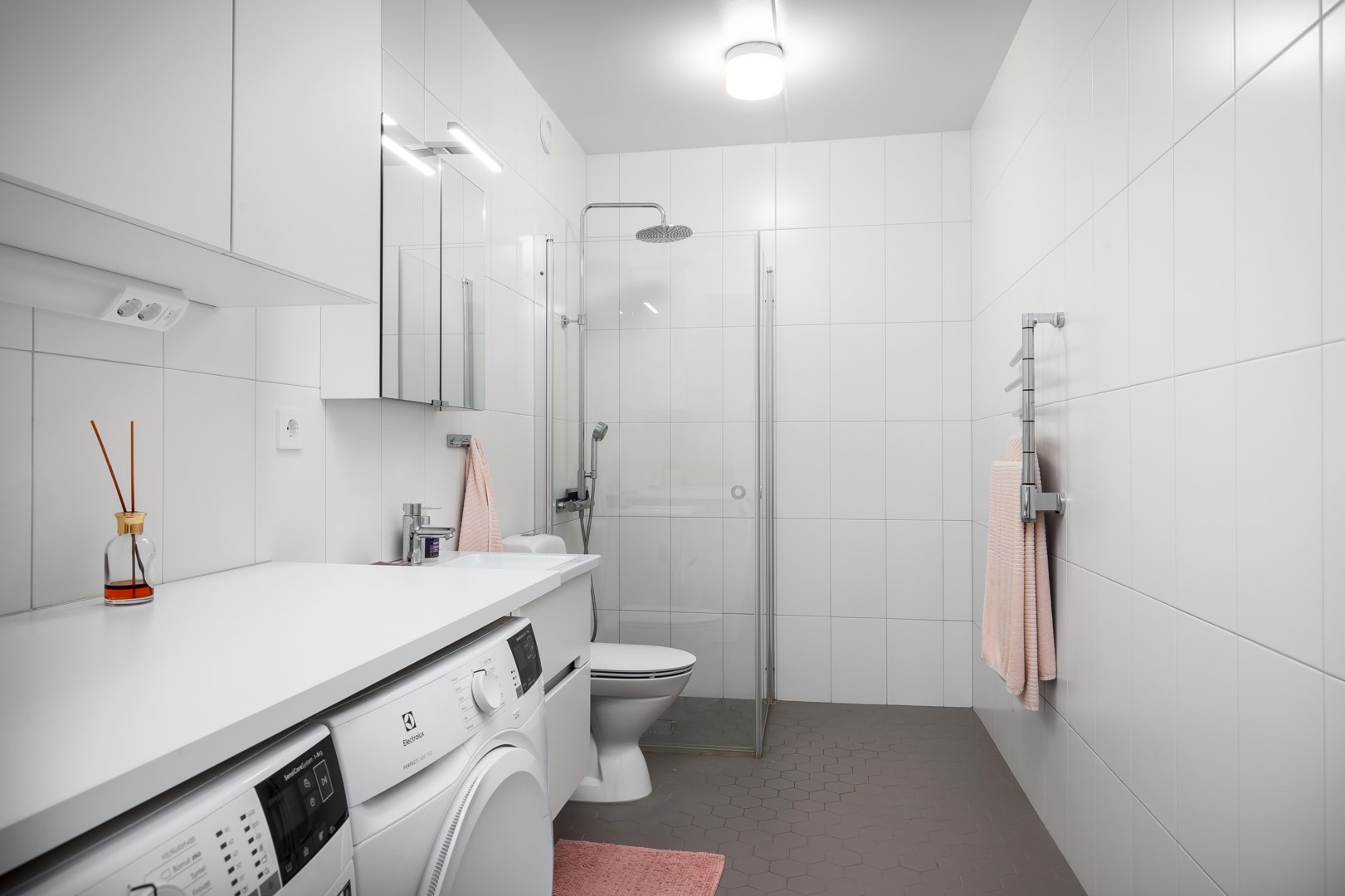 Bostadsbild från Tollareslingan 26, vån 5, Såld i Tollare, Nacka