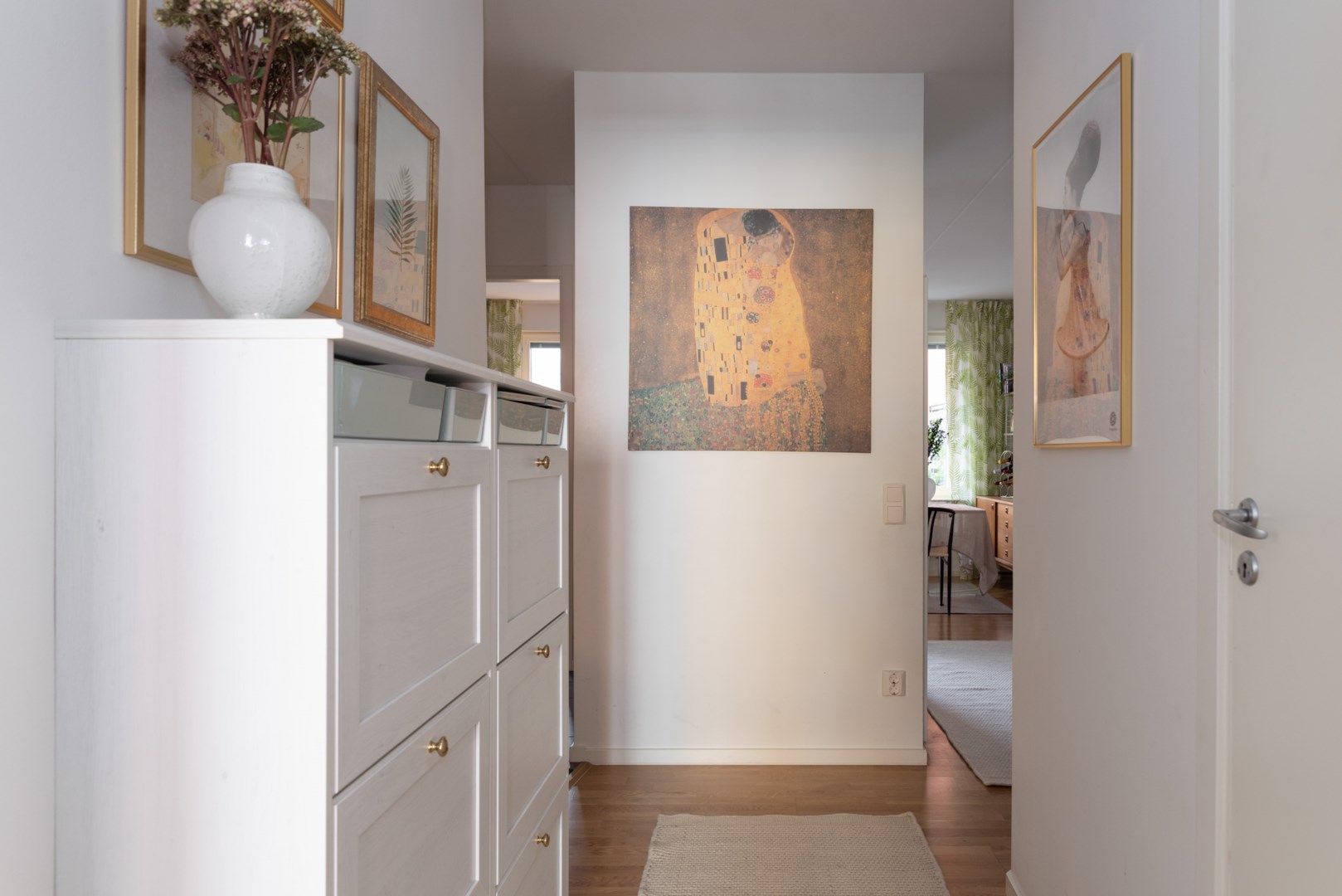 Bostadsbild från Öster Mälarstrands allé 131A, Såld i Öster Mälarstrand, Västerås