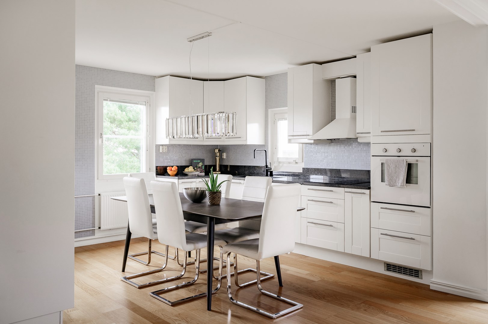 Bostadsbild från Kantatvägen 13, Såld i Forum Nacka, Nacka