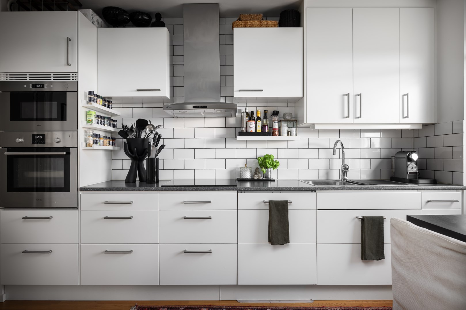 Bostadsbild från Per Hallströms Väg 2, 9 tr, Såld i Nacka Forum, Nacka