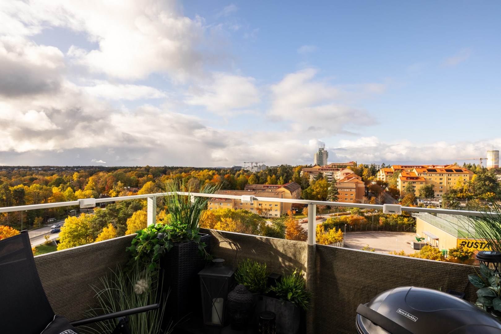 Bostadsbild från Per Hallströms Väg 2, 9 tr, Såld i Nacka Forum, Nacka