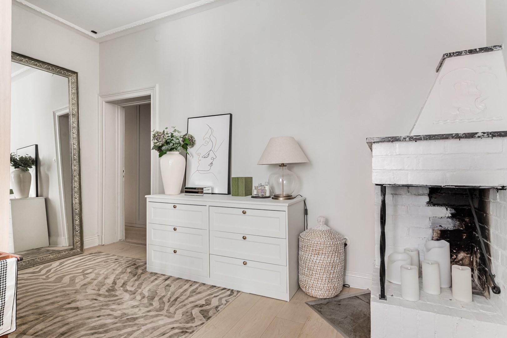 Bostadsbild från Surbrunnsgatan 4, 2tr, Såld i Vasastan/Östermalm, Stockholm