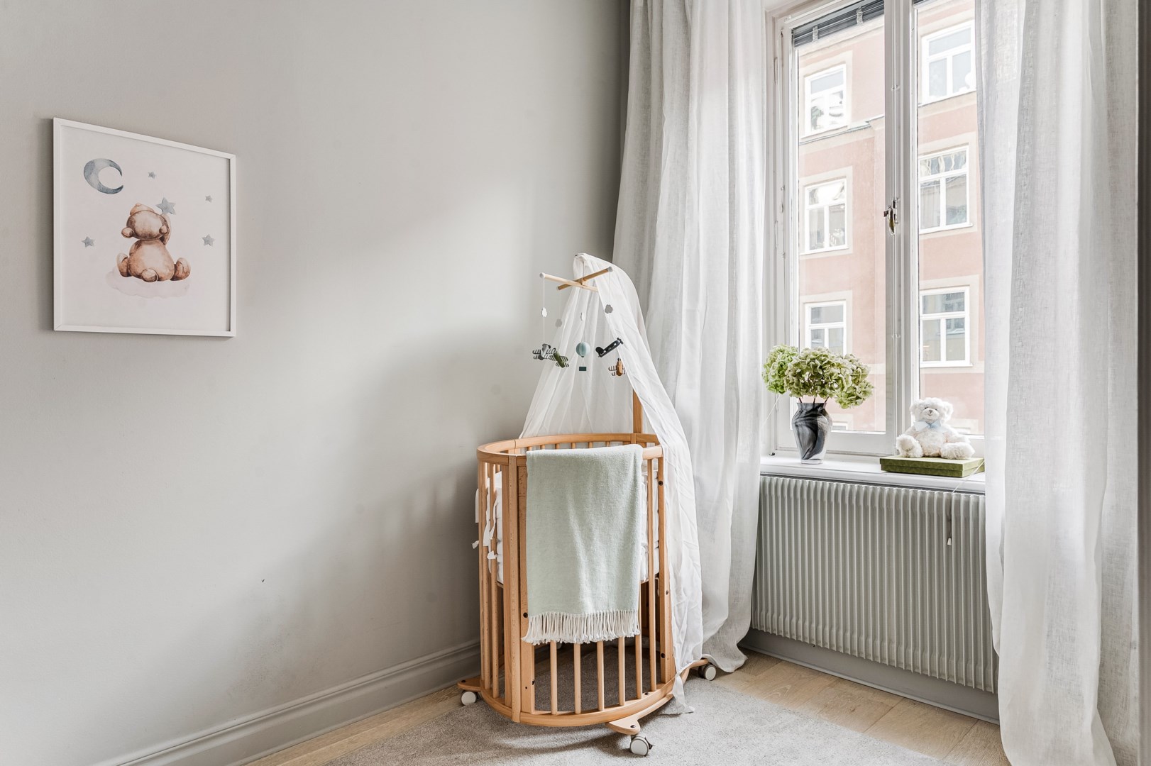 Bostadsbild från Surbrunnsgatan 4, 2tr, Såld i Vasastan/Östermalm, Stockholm