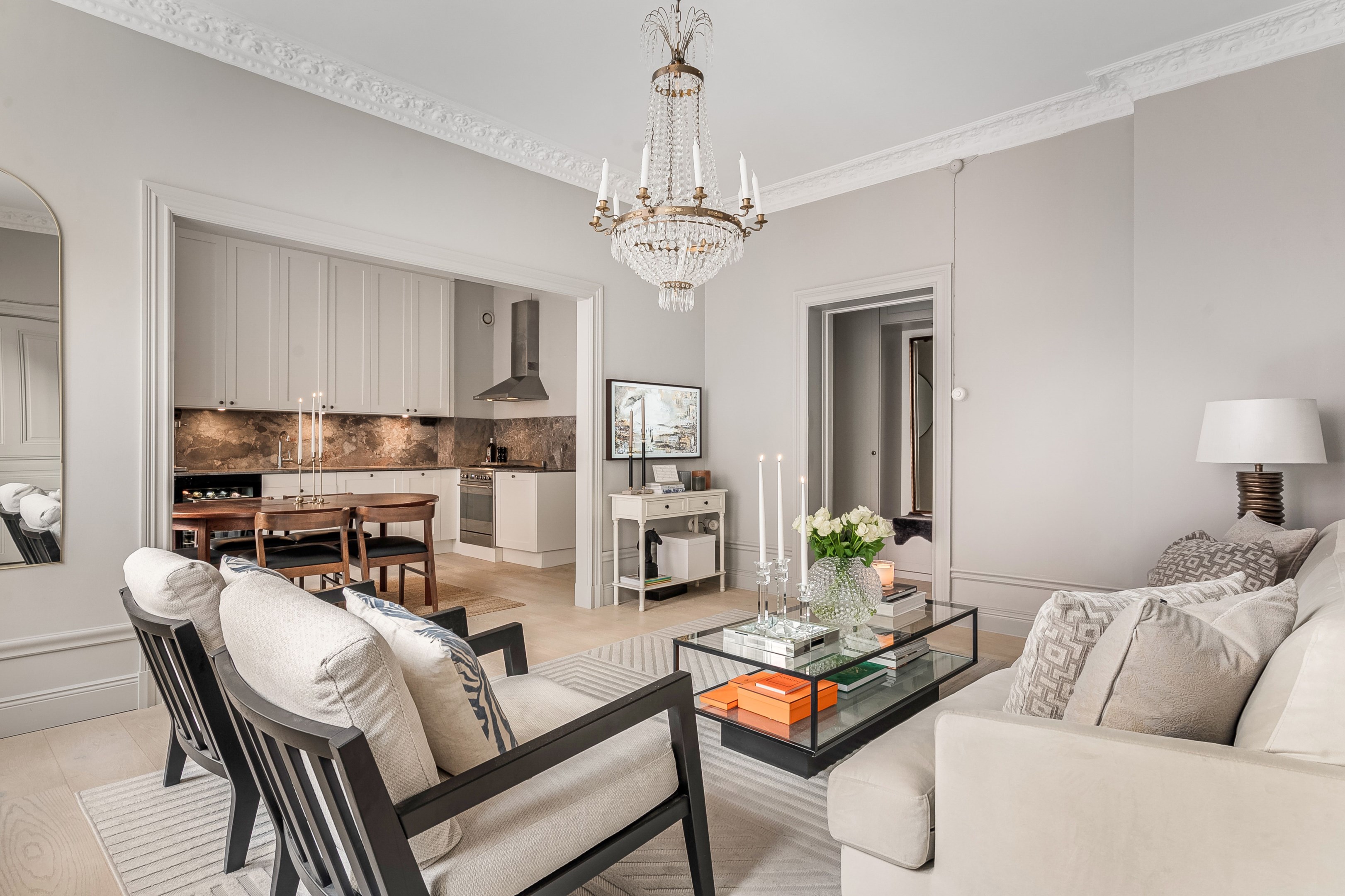 Bostadsbild från Surbrunnsgatan 4, 2tr, Såld i Vasastan/Östermalm, Stockholm