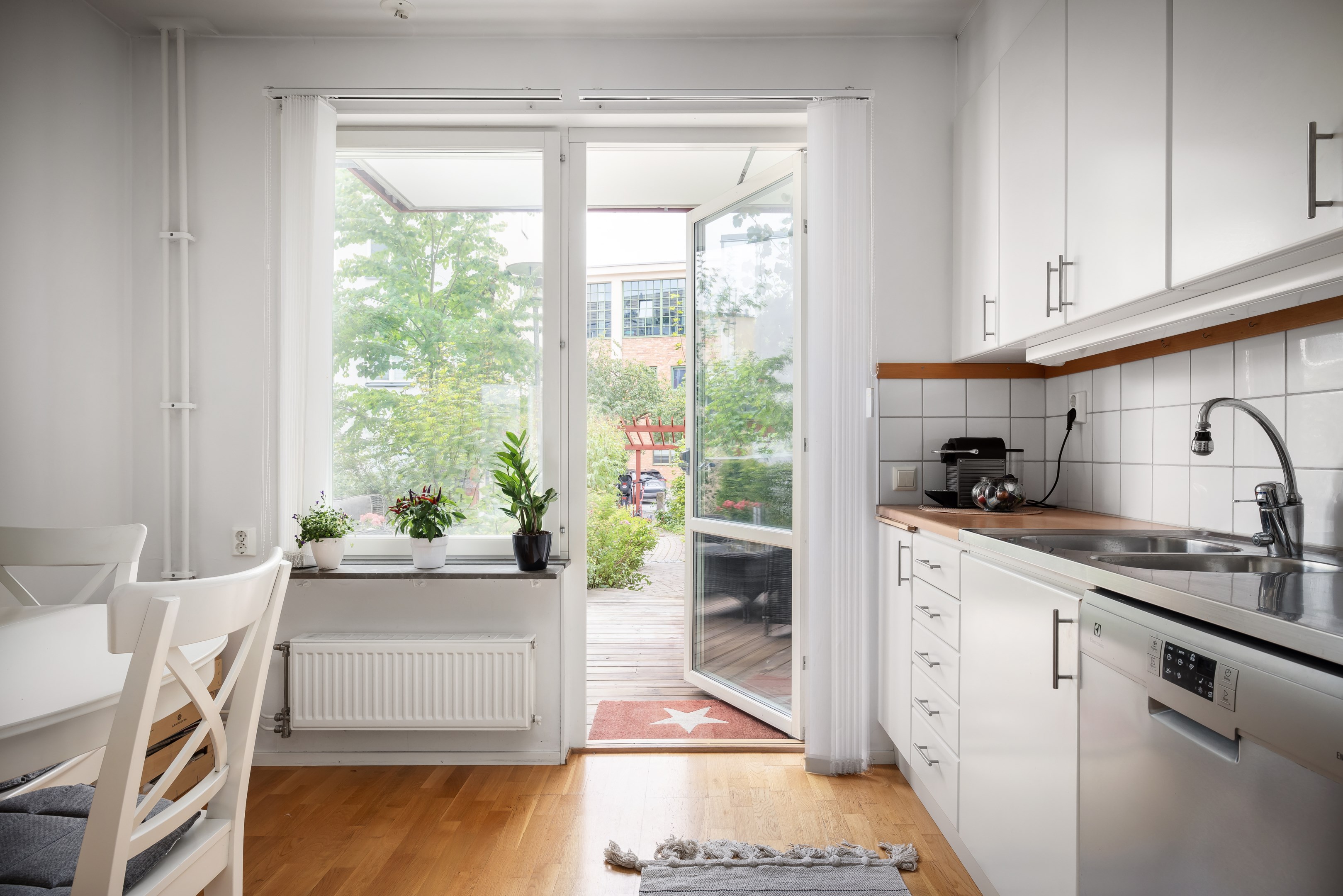 Bostadsbild från Buddes gränd 10, Såld i Järla sjö, Nacka