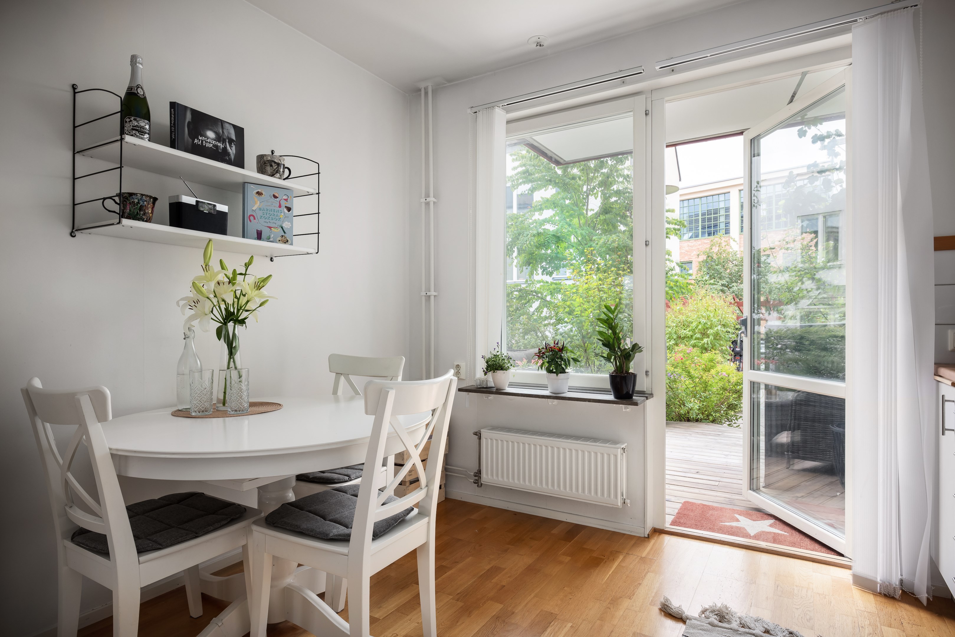 Bostadsbild från Buddes gränd 10, Såld i Järla sjö, Nacka