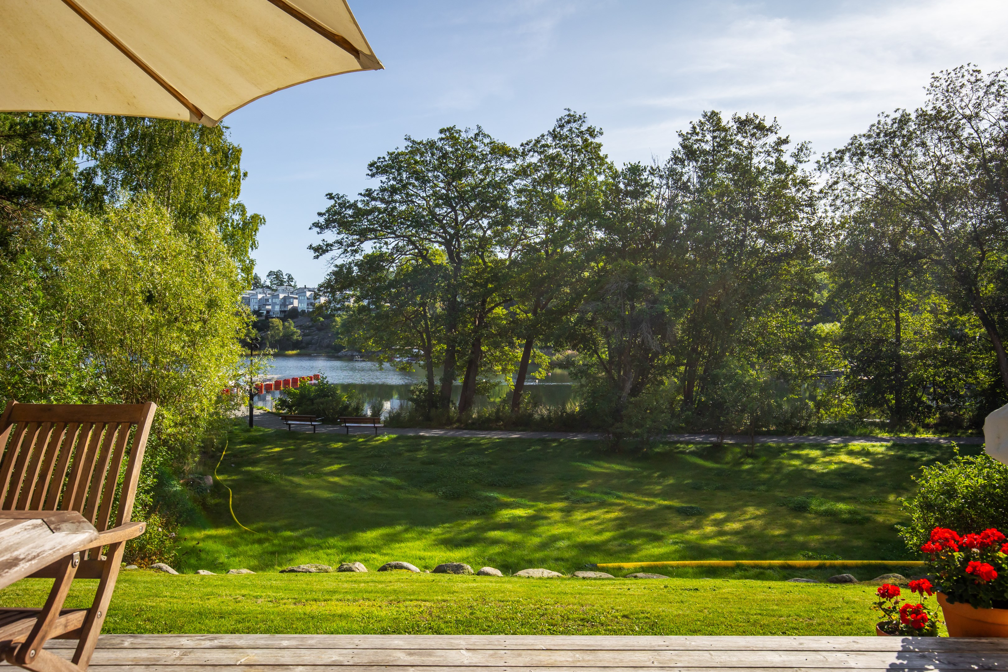 Bostadsbild från Sandtäktsvägen 8, Såld i Mörtnäs, Värmdö