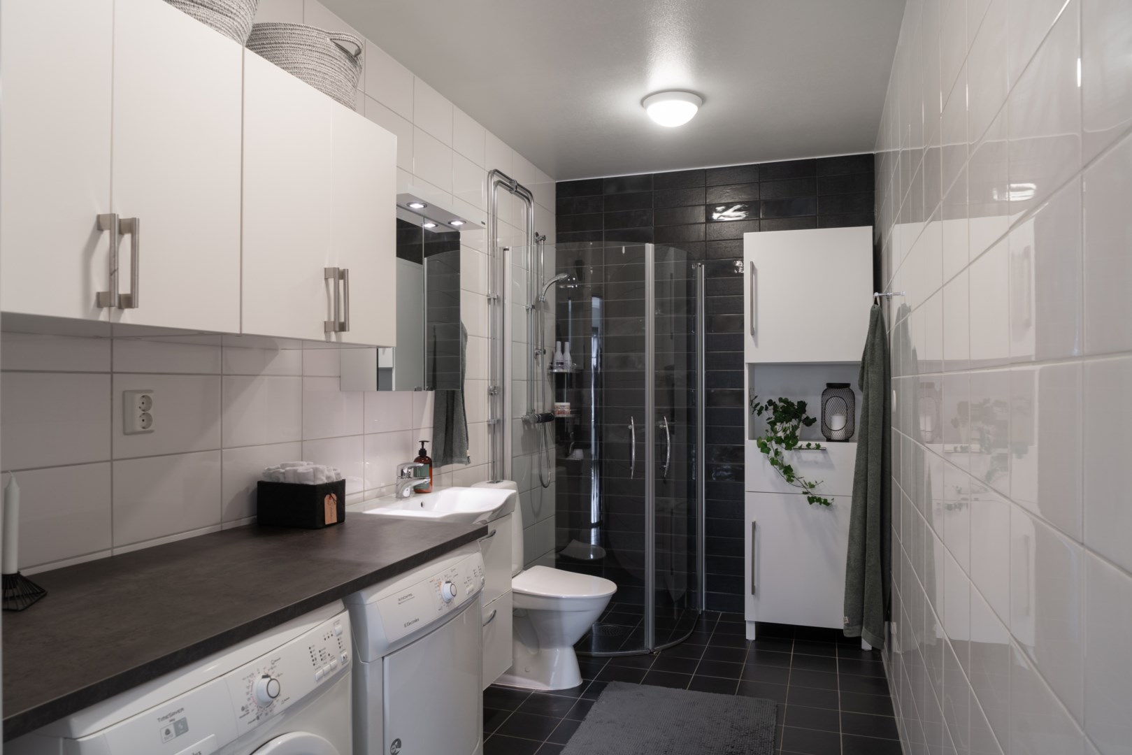 Bostadsbild från Korsängsgatan 10, Såld i Korsängsgärdet, Västerås