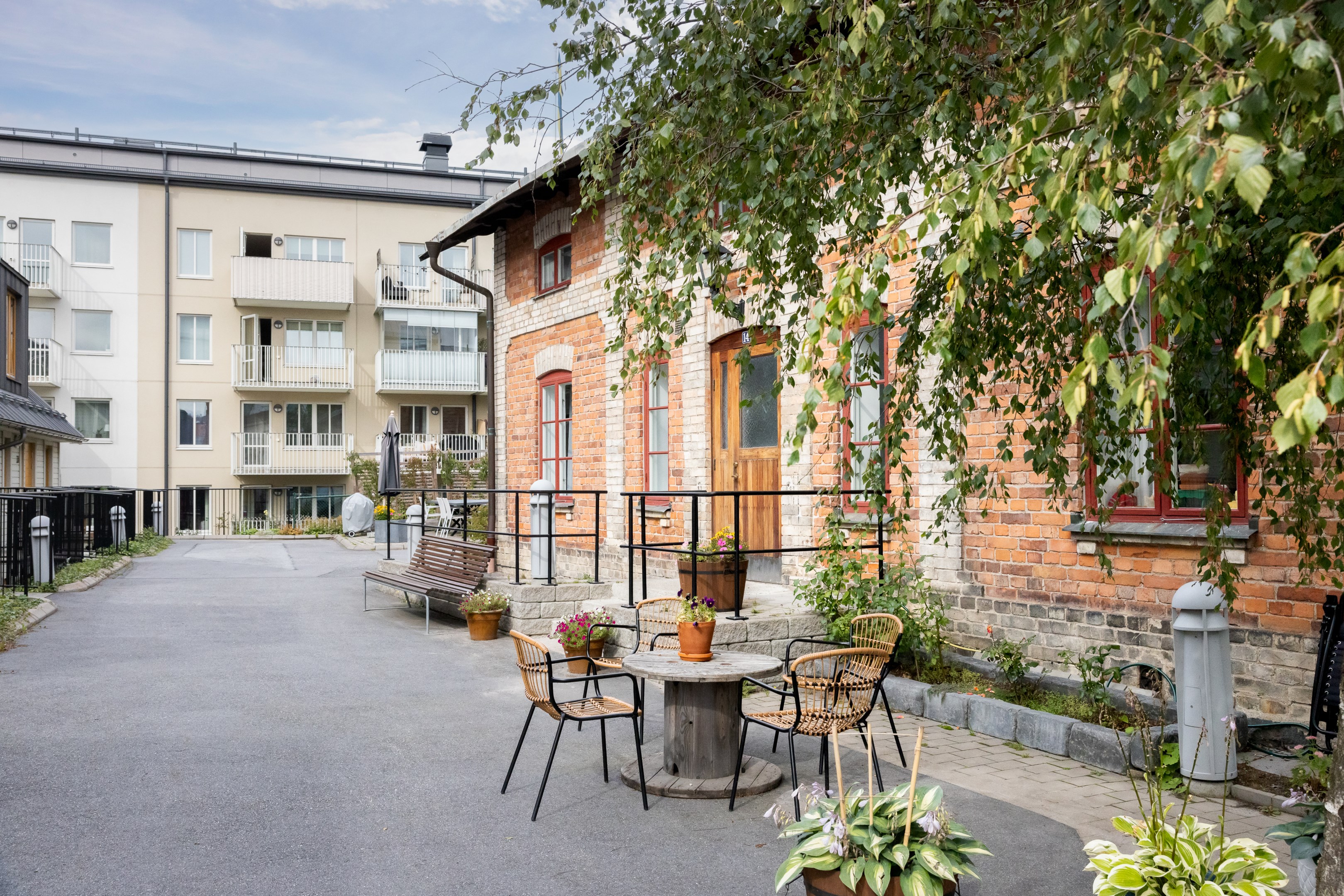 Föreningens innergård med gemensamma ytor