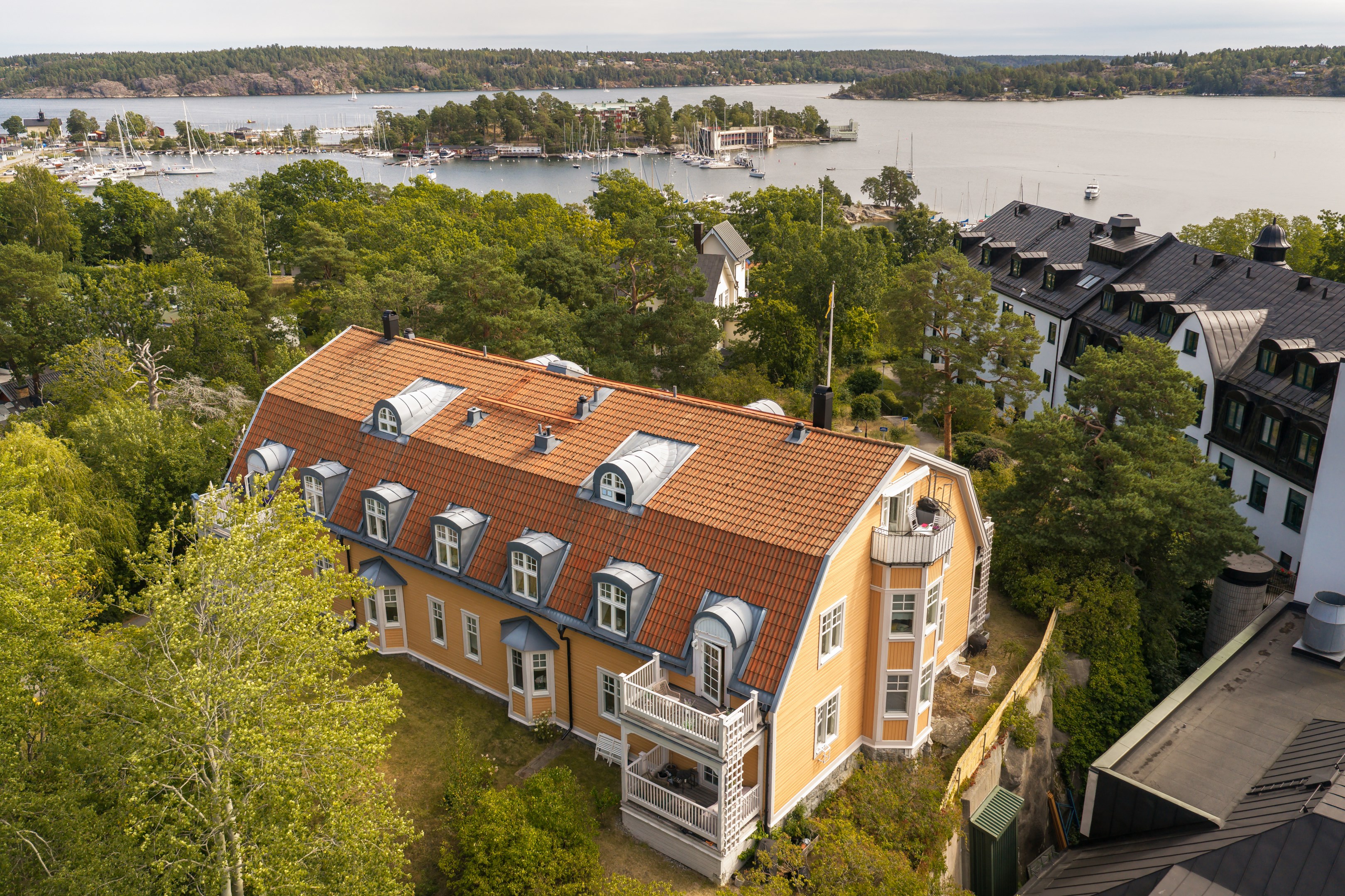 Bostadsbild från Karl Gerhards Väg 23A, Såld i Saltsjöbaden, Nacka