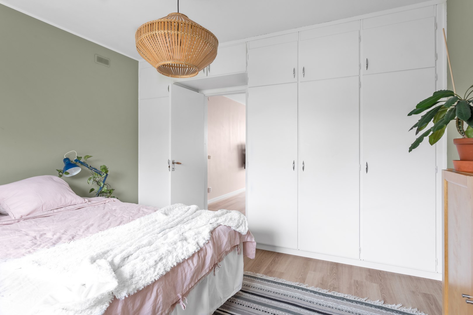 Bostadsbild från Gränby bilgata 12, Såld i Gränby, Uppsala