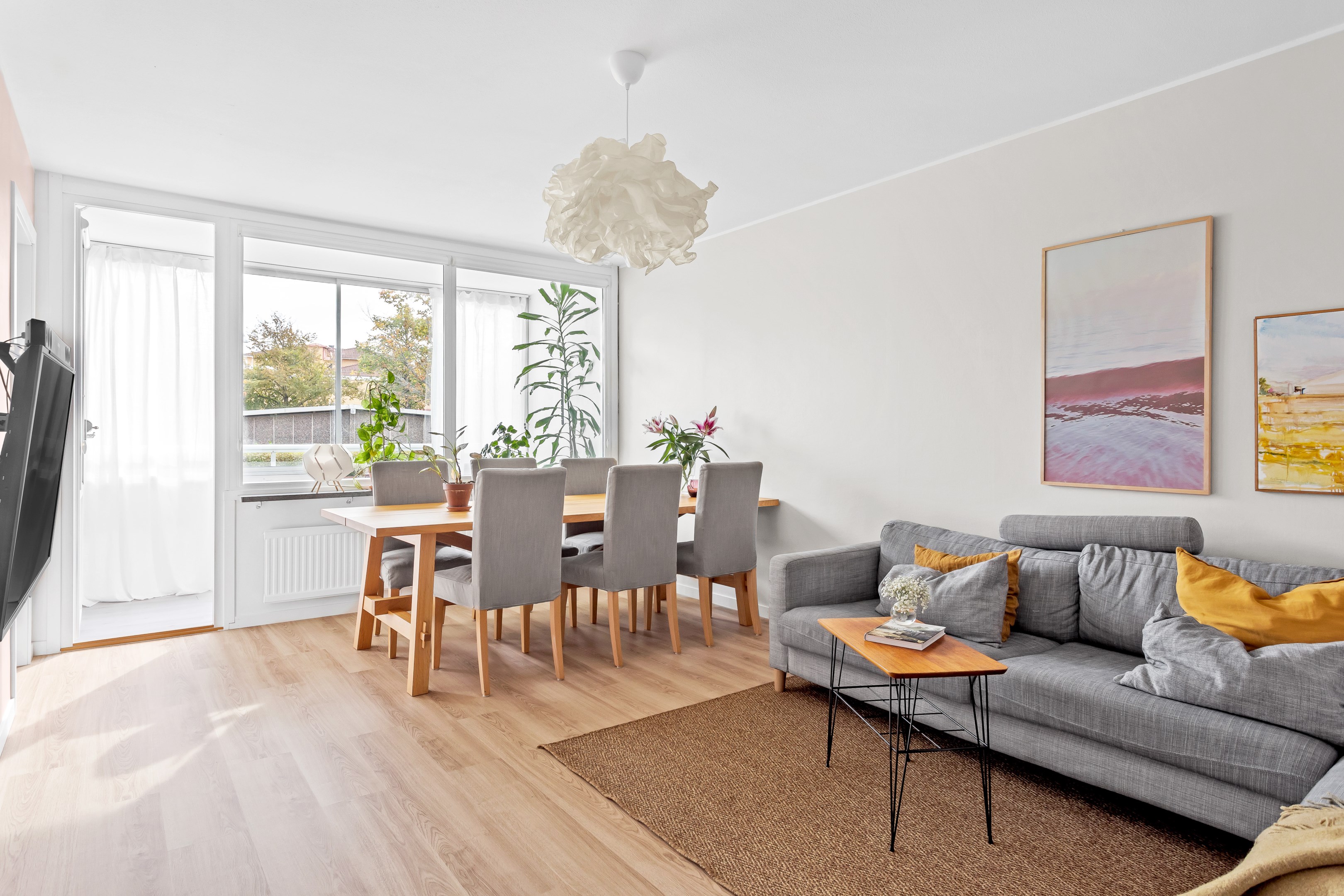 Bostadsbild från Gränby bilgata 12, Såld i Gränby, Uppsala