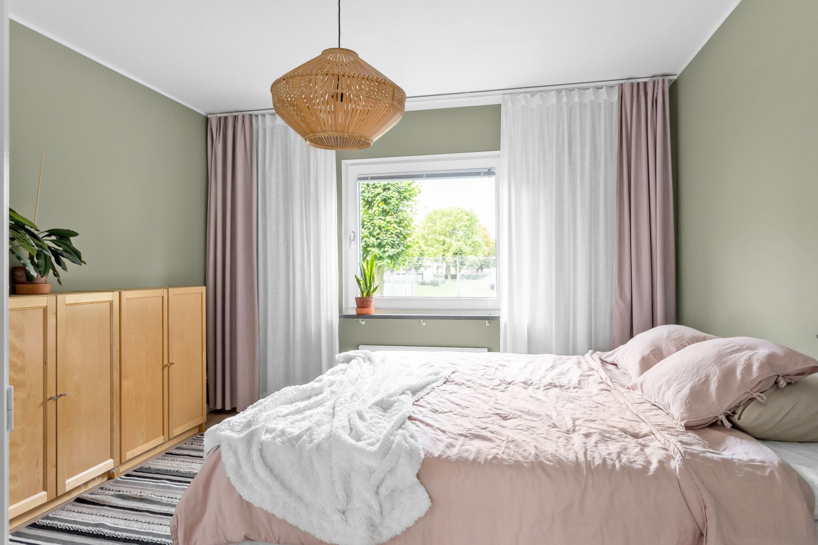 Bostadsbild från Gränby bilgata 12, Såld i Gränby, Uppsala