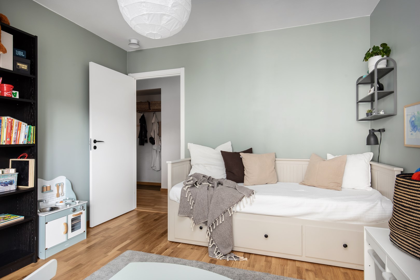 Bostadsbild från Tollareslingan 20, 4tr, Såld i Tollare, Nacka