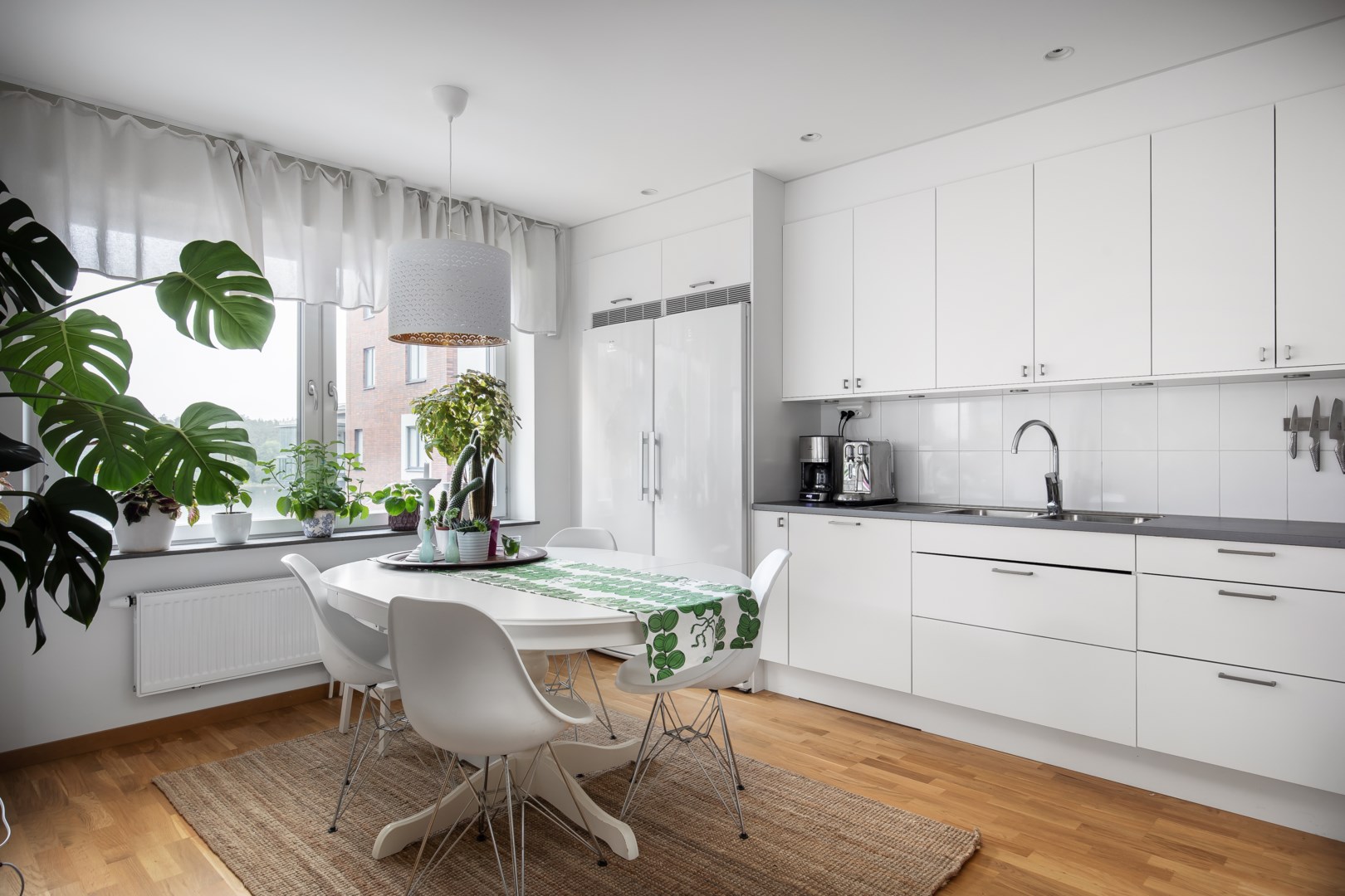 Bostadsbild från Tollareslingan 18, Såld i Tollare, Nacka