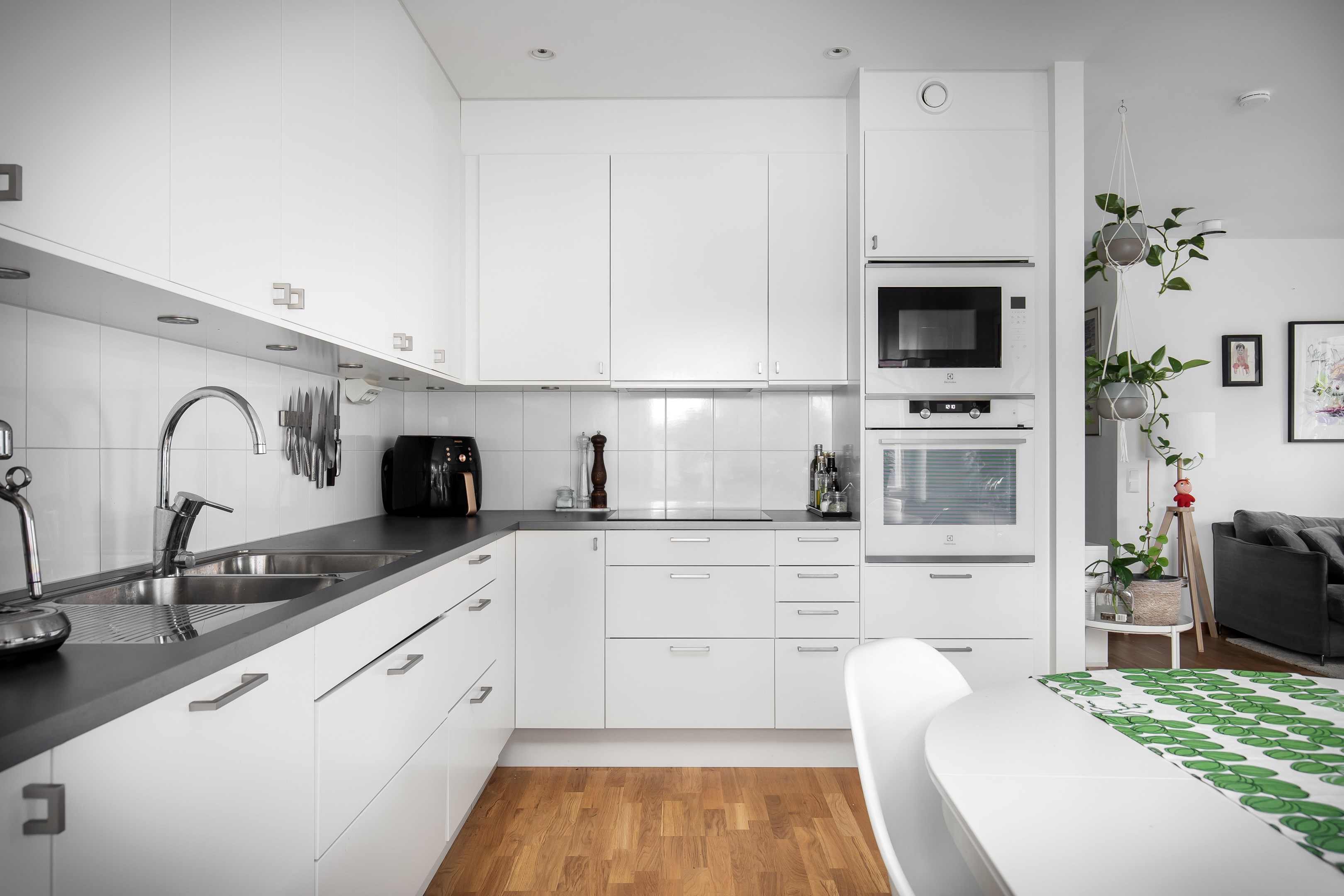 Bostadsbild från Tollareslingan 18, Såld i Tollare, Nacka