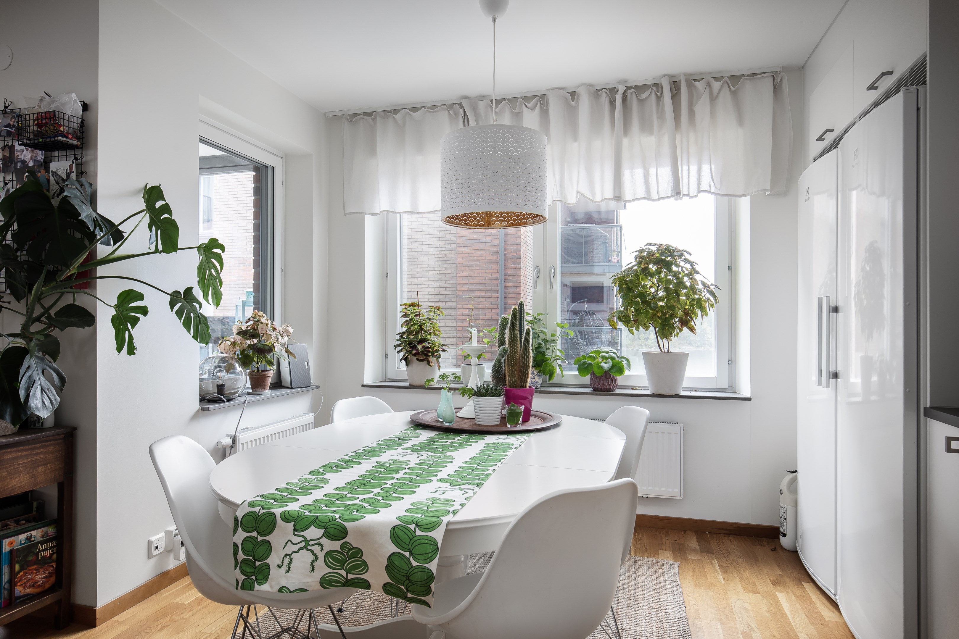 Bostadsbild från Tollareslingan 18, Såld i Tollare, Nacka