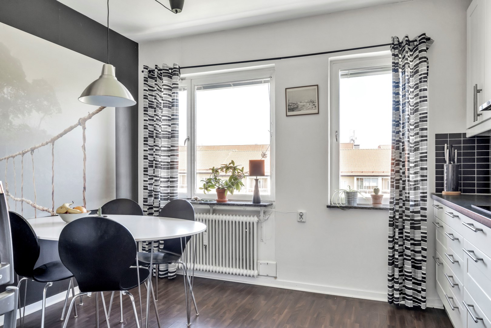 Bostadsbild från Gröna gatan 23 E, Såld i Salabacke, Uppsala