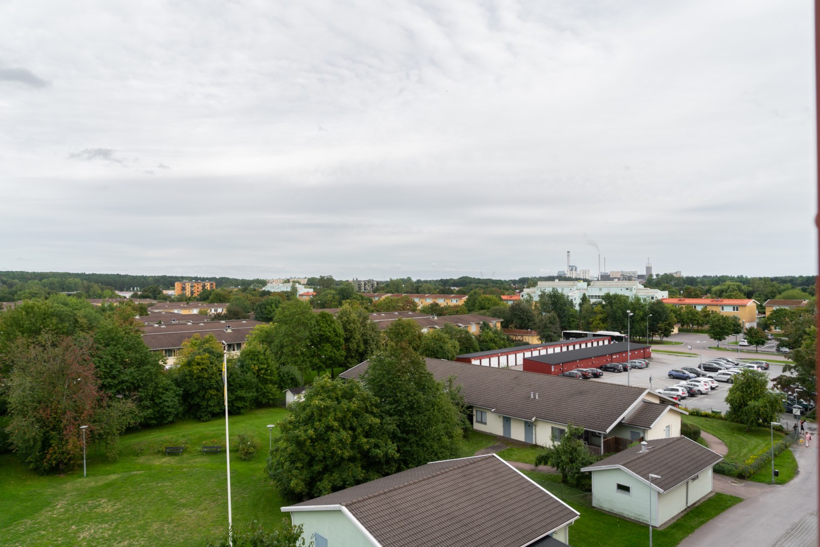 Bostadsbild från Välljärnsgatan 490, Såld i Bäckby, Västerås