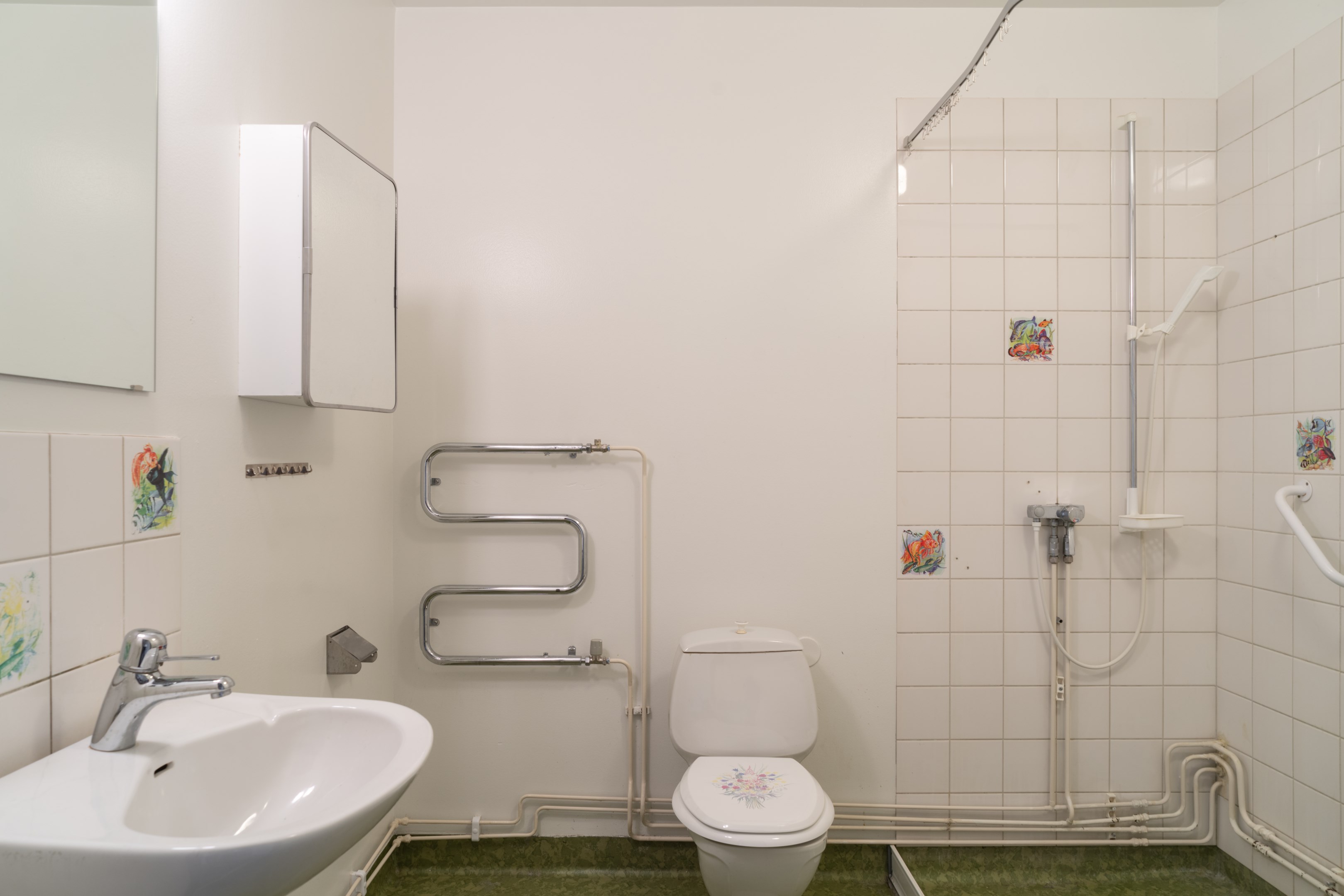 Bostadsbild från Välljärnsgatan 490, Såld i Bäckby, Västerås