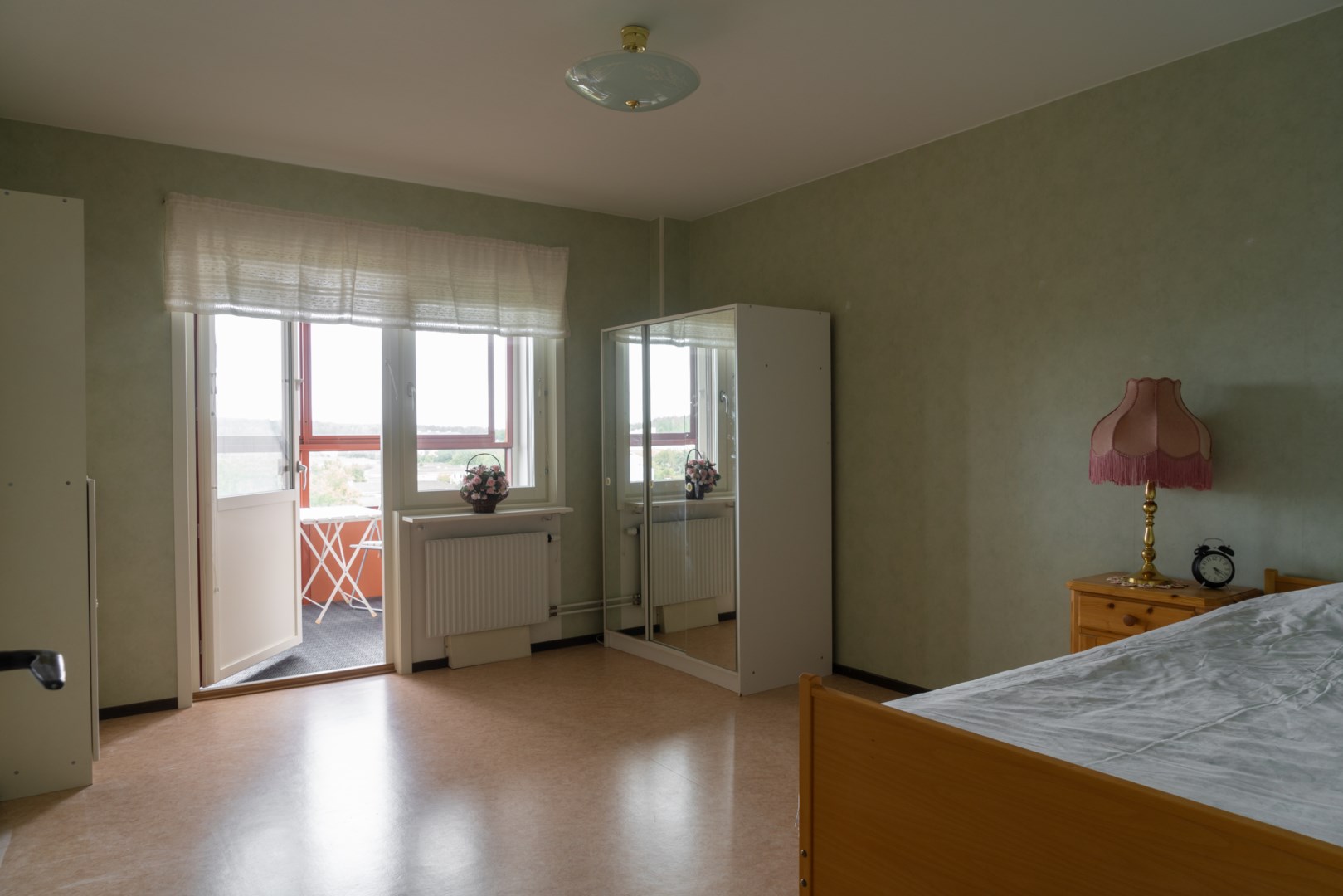 Bostadsbild från Välljärnsgatan 490, Såld i Bäckby, Västerås