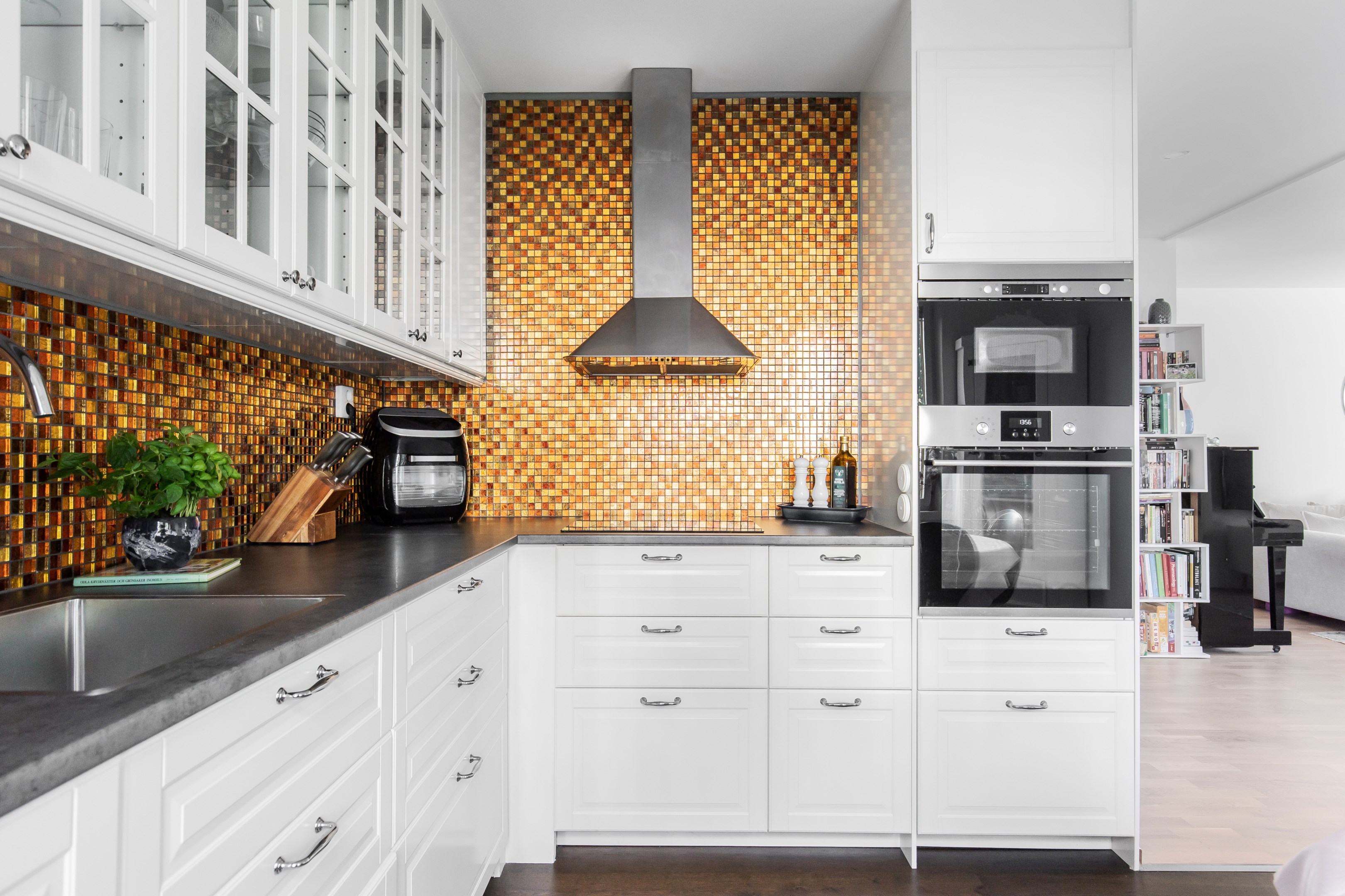 Bostadsbild från Ornövägen 16, Kommande i Västra Orminge, Nacka