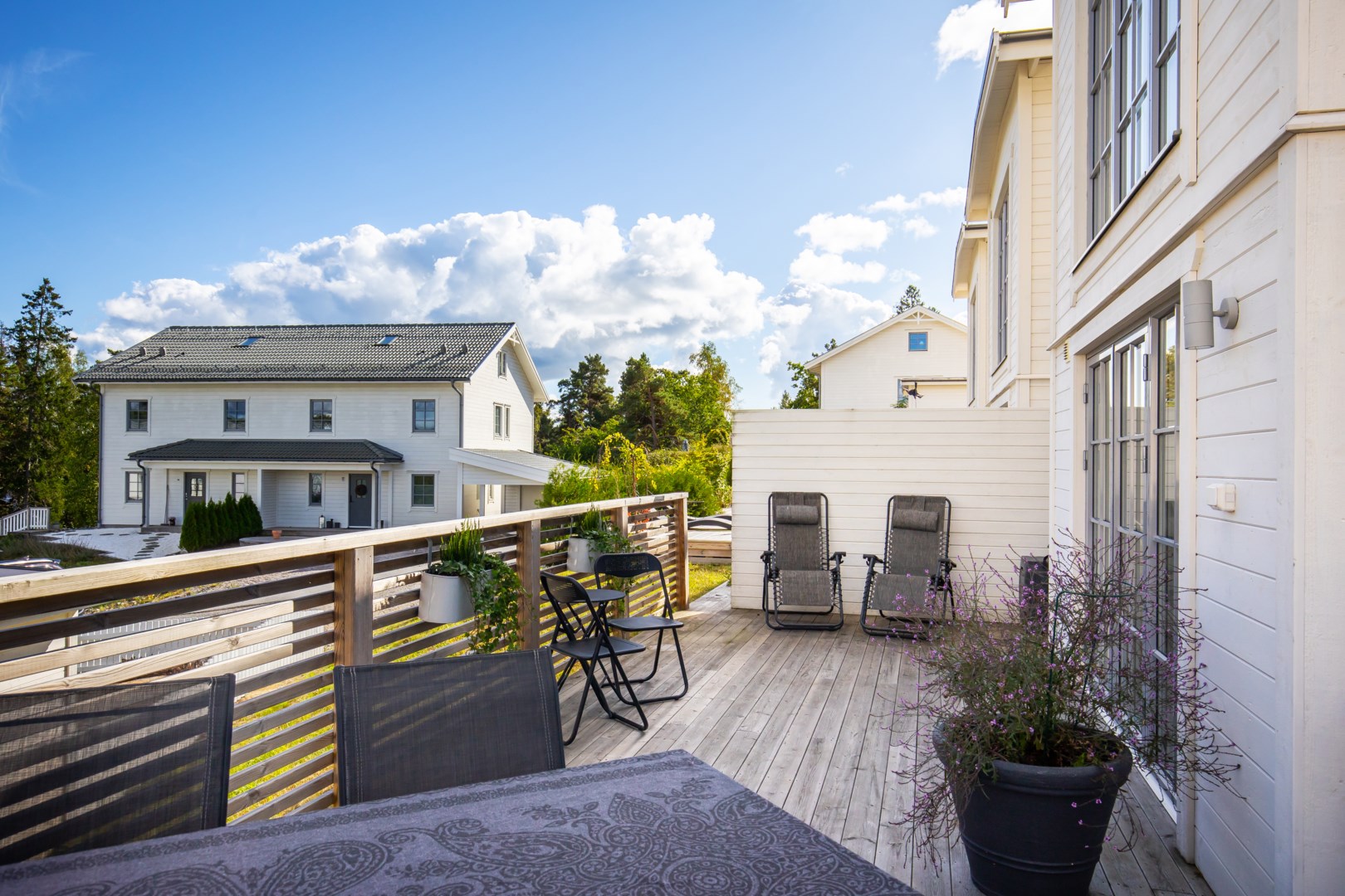 Bostadsbild från Örnklovägen 10C, Såld i Kolvik, Värmdö